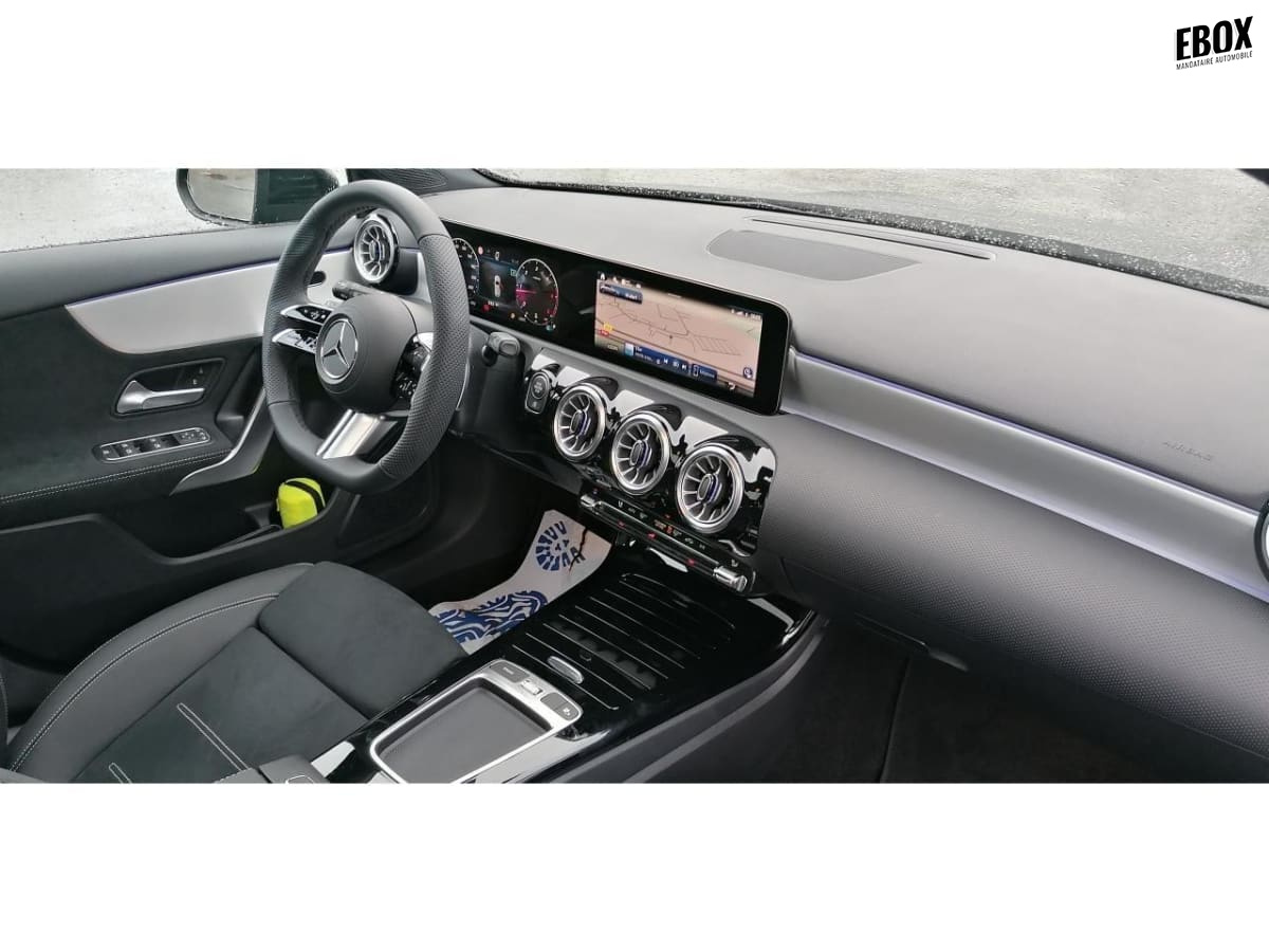 365696_p2 - MERCEDES - CLASSE A - 2025 - photo 9