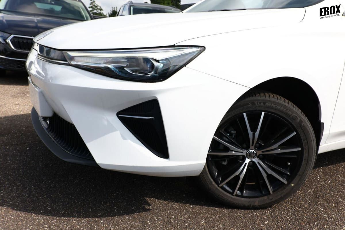 368583_p2 - MG - MG5 - 2025 - photo 5