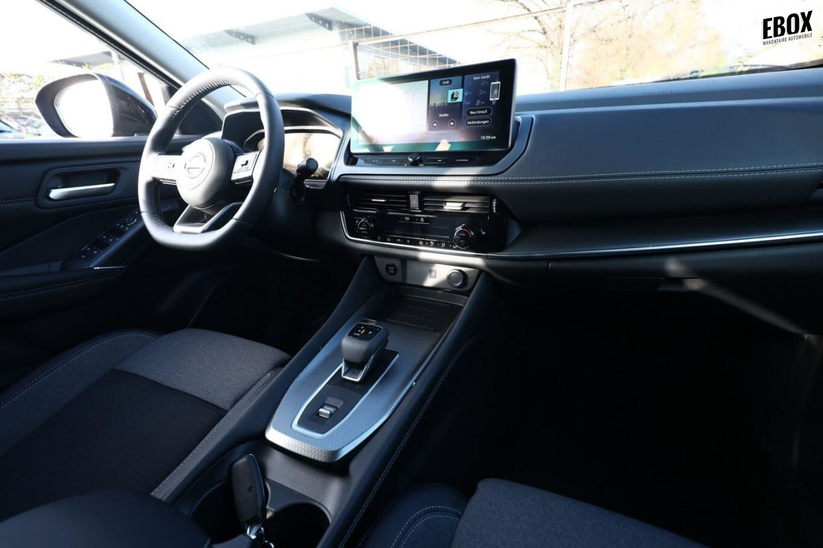 368399_p2 - NISSAN - QASHQAI - 2025 - photo 9