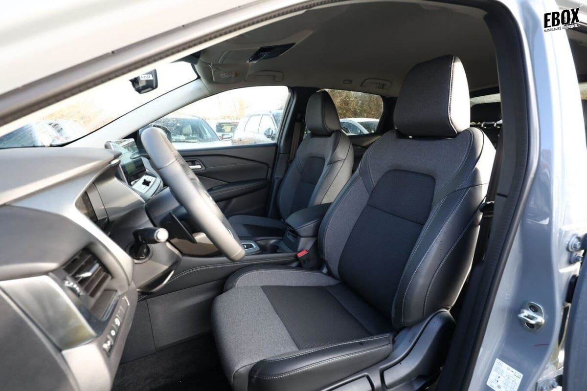 368399_p2 - NISSAN - QASHQAI - 2025 - photo 6