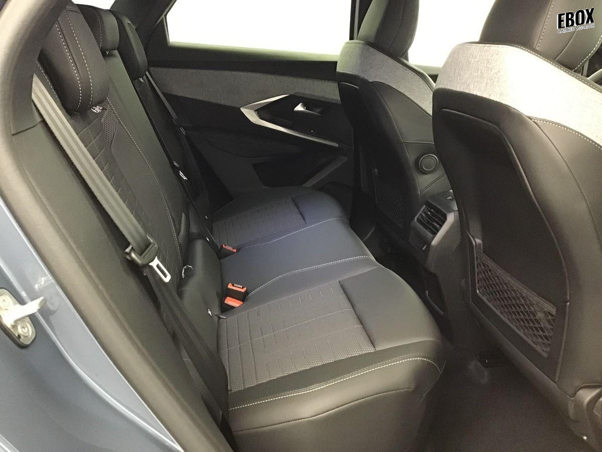 368674_p2 - PEUGEOT - 3008 - 2025 - photo 7