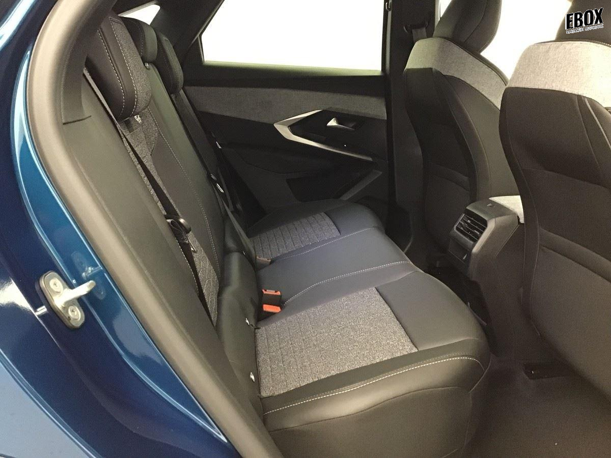 368679_p2 - PEUGEOT - 3008 - 2025 - photo 7