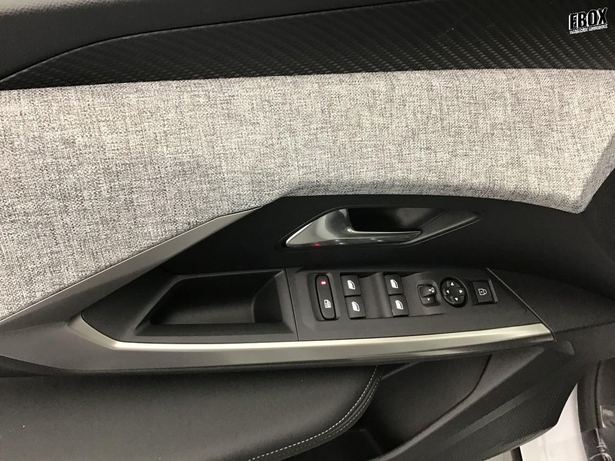 368676_p2 - PEUGEOT - 3008 - 2025 - photo 9