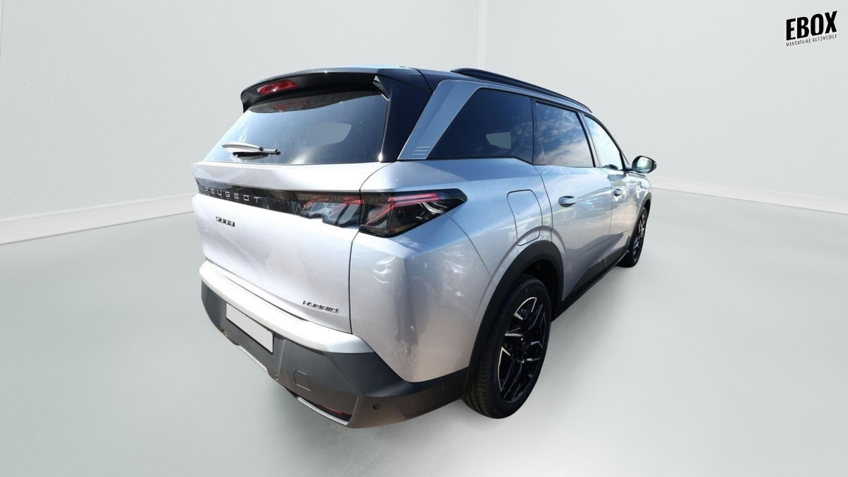 368186_p2 - PEUGEOT - 5008 - 2025 - photo 3