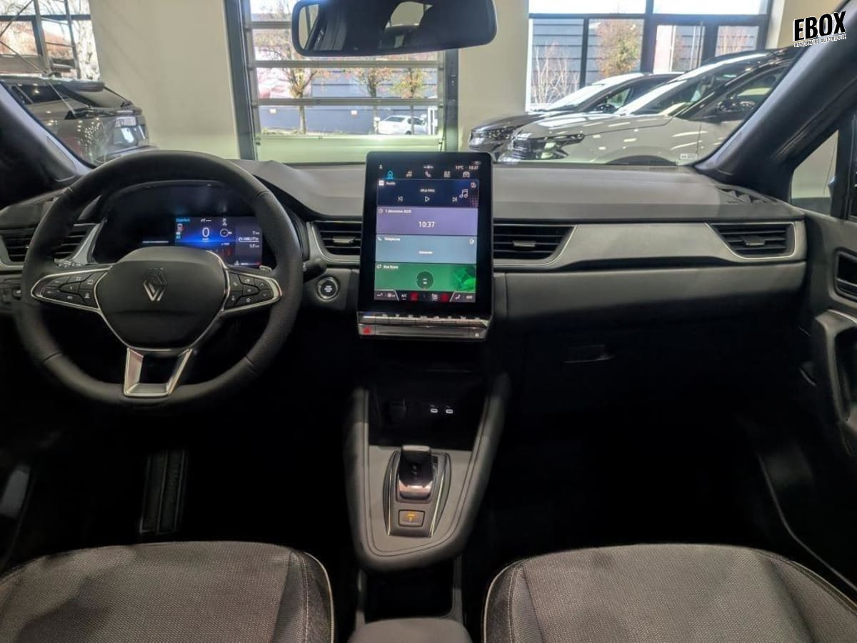 368067_p2 - RENAULT - CAPTUR - 2024 - photo 8