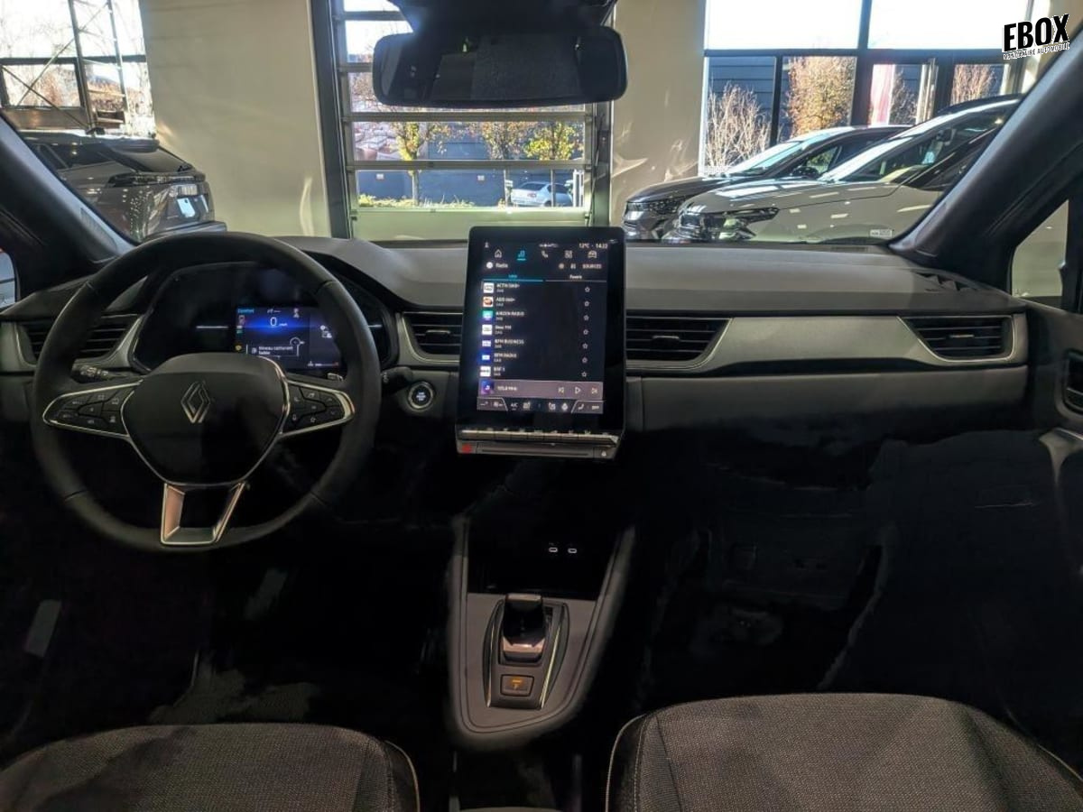 366731_p2 - RENAULT - CAPTUR - 2024 - photo 9