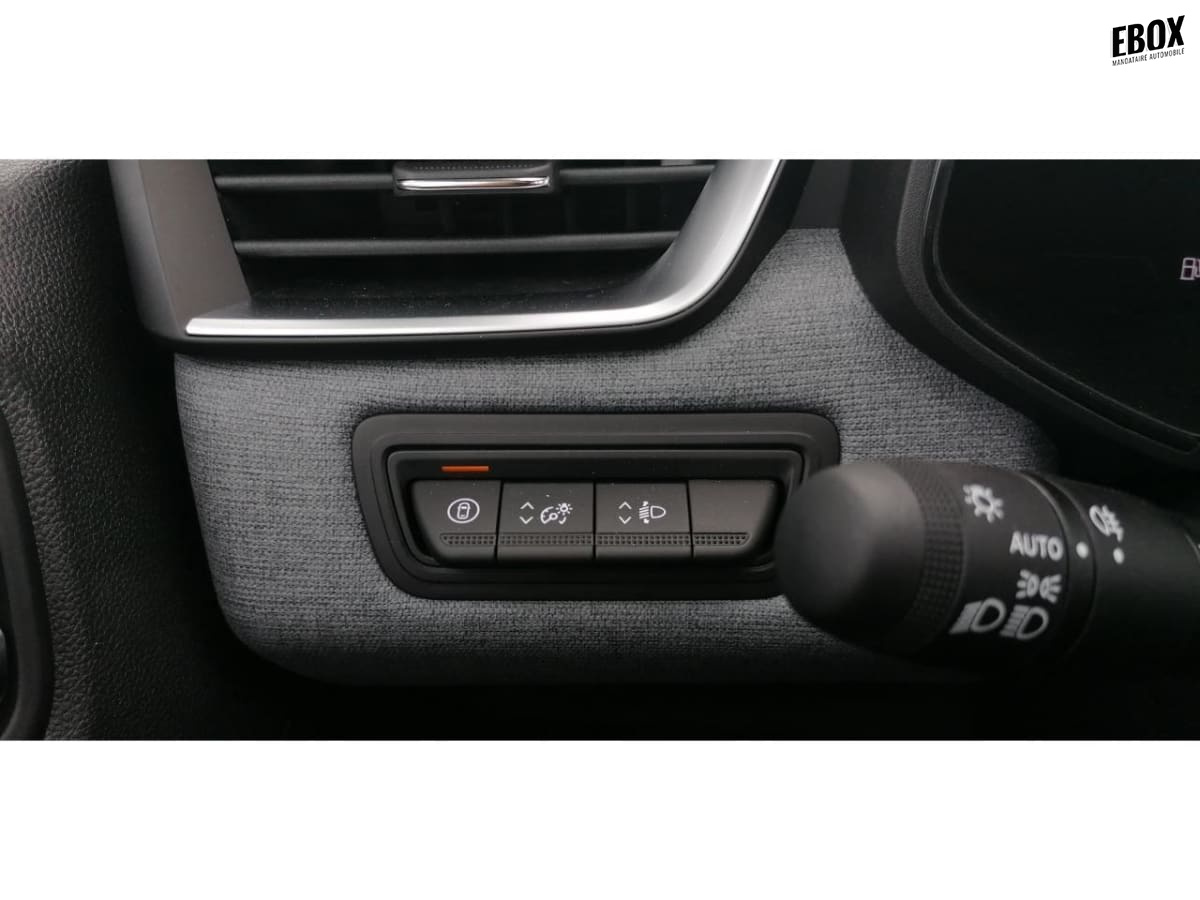 355422_p2 - RENAULT - CLIO - 2025 - photo 10