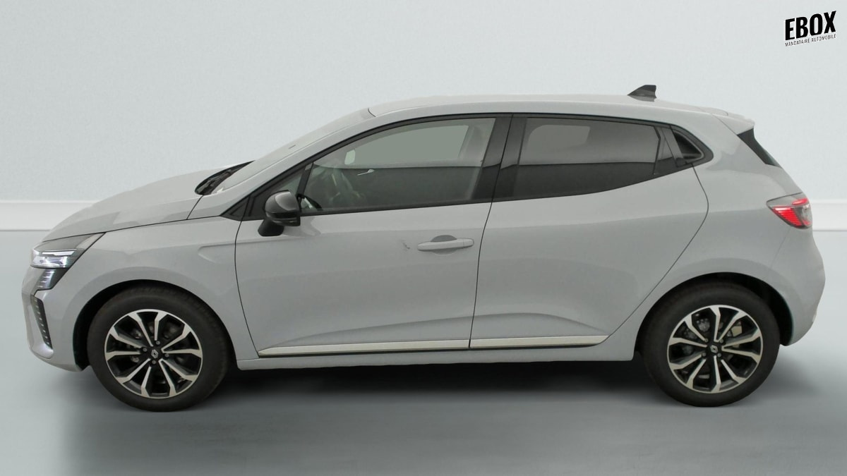 367126_p2 - RENAULT - CLIO 5 - 2025 - photo 4