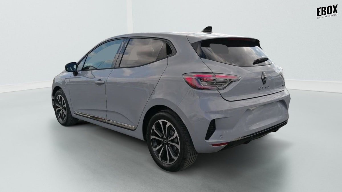 359723_p2 - RENAULT - CLIO - 2025 - photo 3