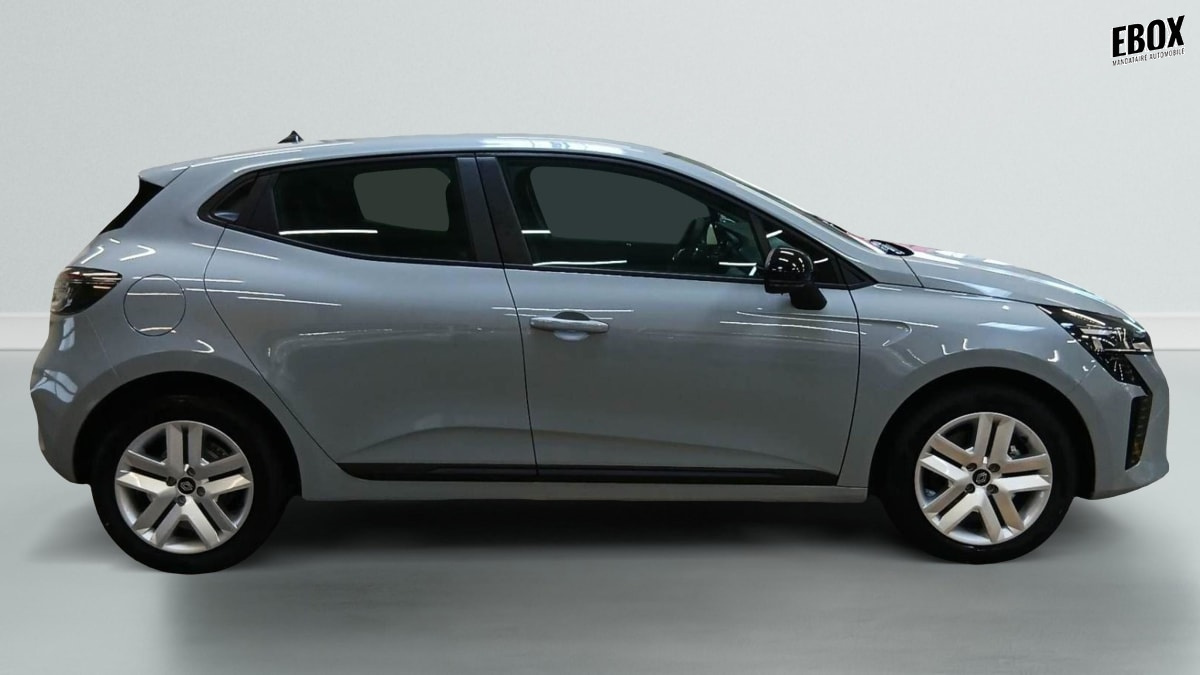 367664_p2 - RENAULT - CLIO 5 - 2025 - photo 5