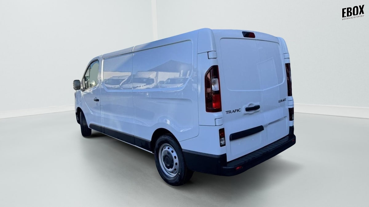 364974_p2 - RENAULT - TRAFIC - 2025 - photo 3