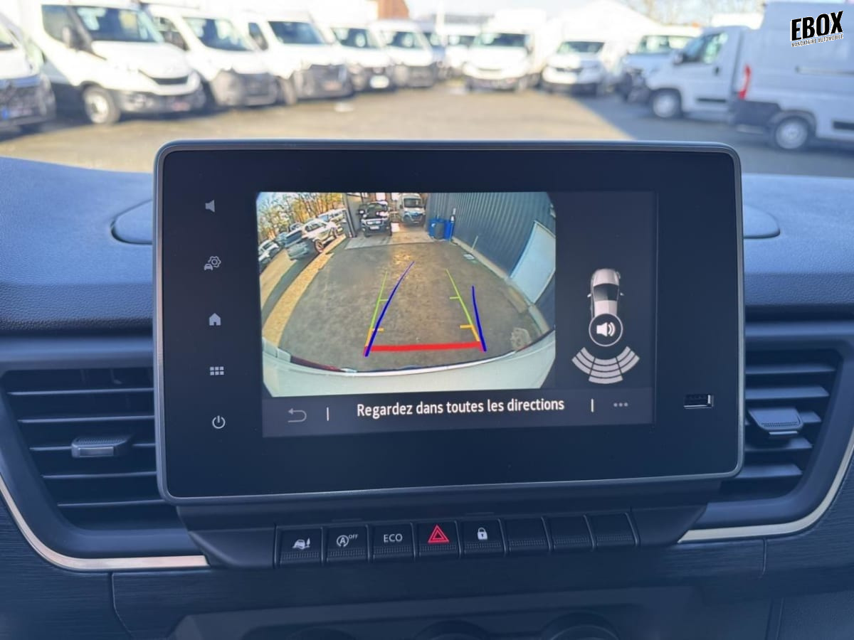 364974_p2 - RENAULT - TRAFIC - 2025 - photo 8