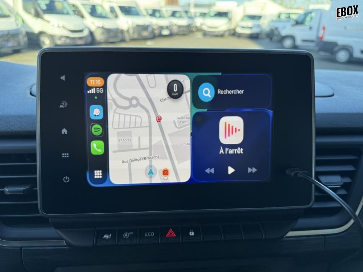 364974_p2 - RENAULT - TRAFIC - 2025 - photo 9