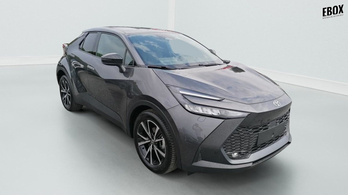 353157_p2 - TOYOTA - C HR - 2024 - photo 1