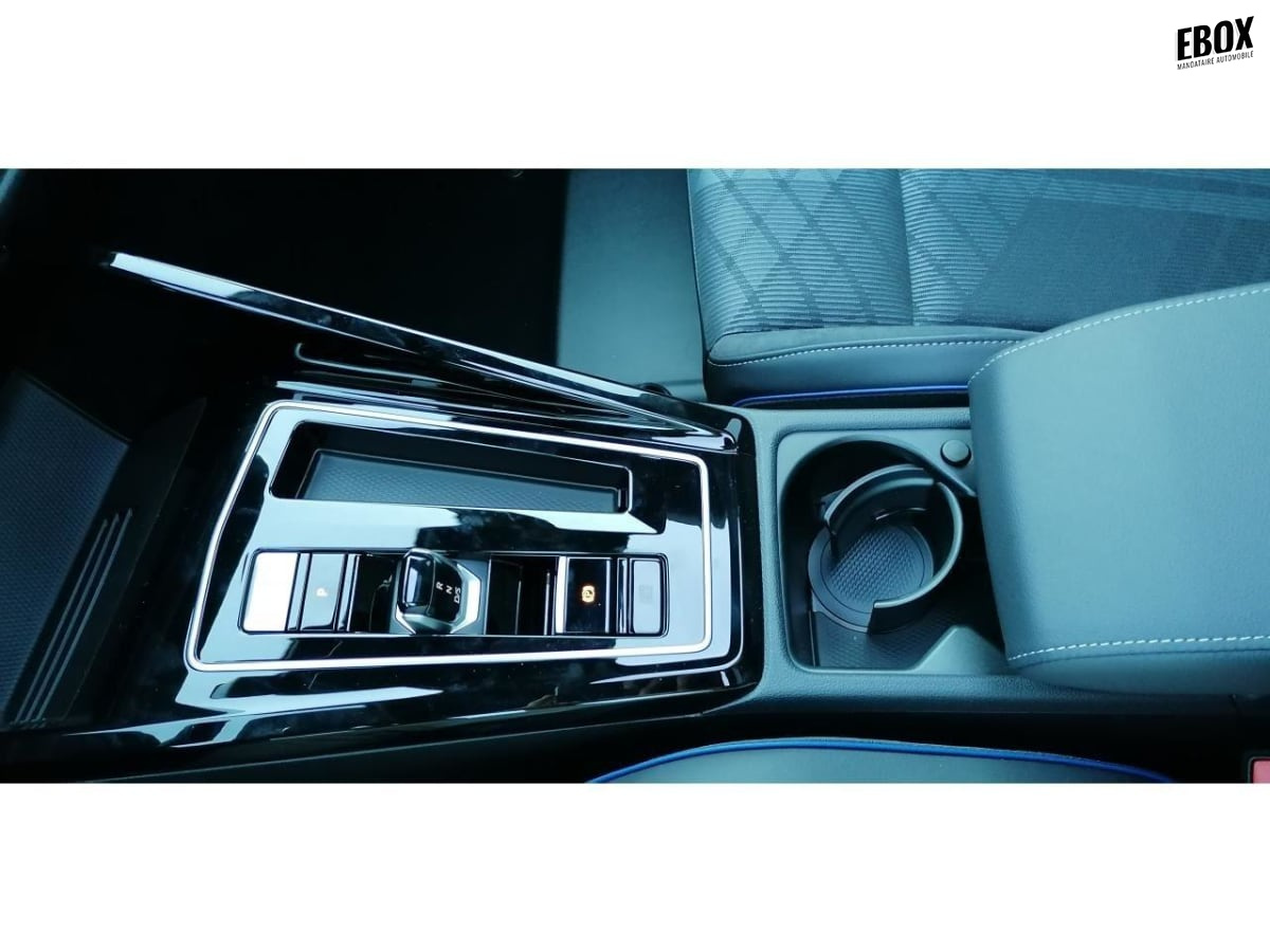 364575_p2 - VOLKSWAGEN - GOLF - 2025 - photo 10