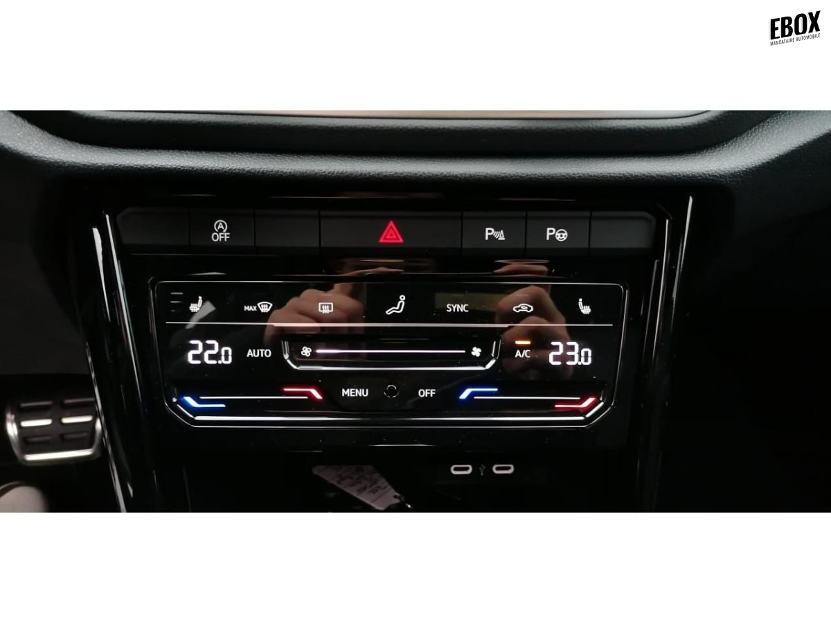 356790_p2 - VOLKSWAGEN - T ROC - 2025 - photo 10