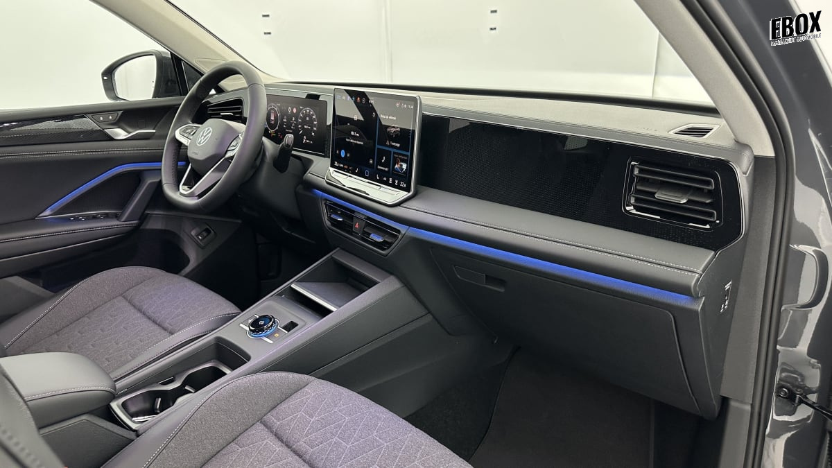 368037_p2 - VOLKSWAGEN - TIGUAN - 2025 - photo 8