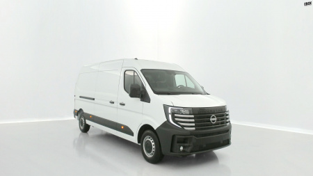 GLI00011245_p53 - NISSAN - INTERSTAR - 2025