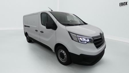 368364_p2 - RENAULT - TRAFIC - 2025