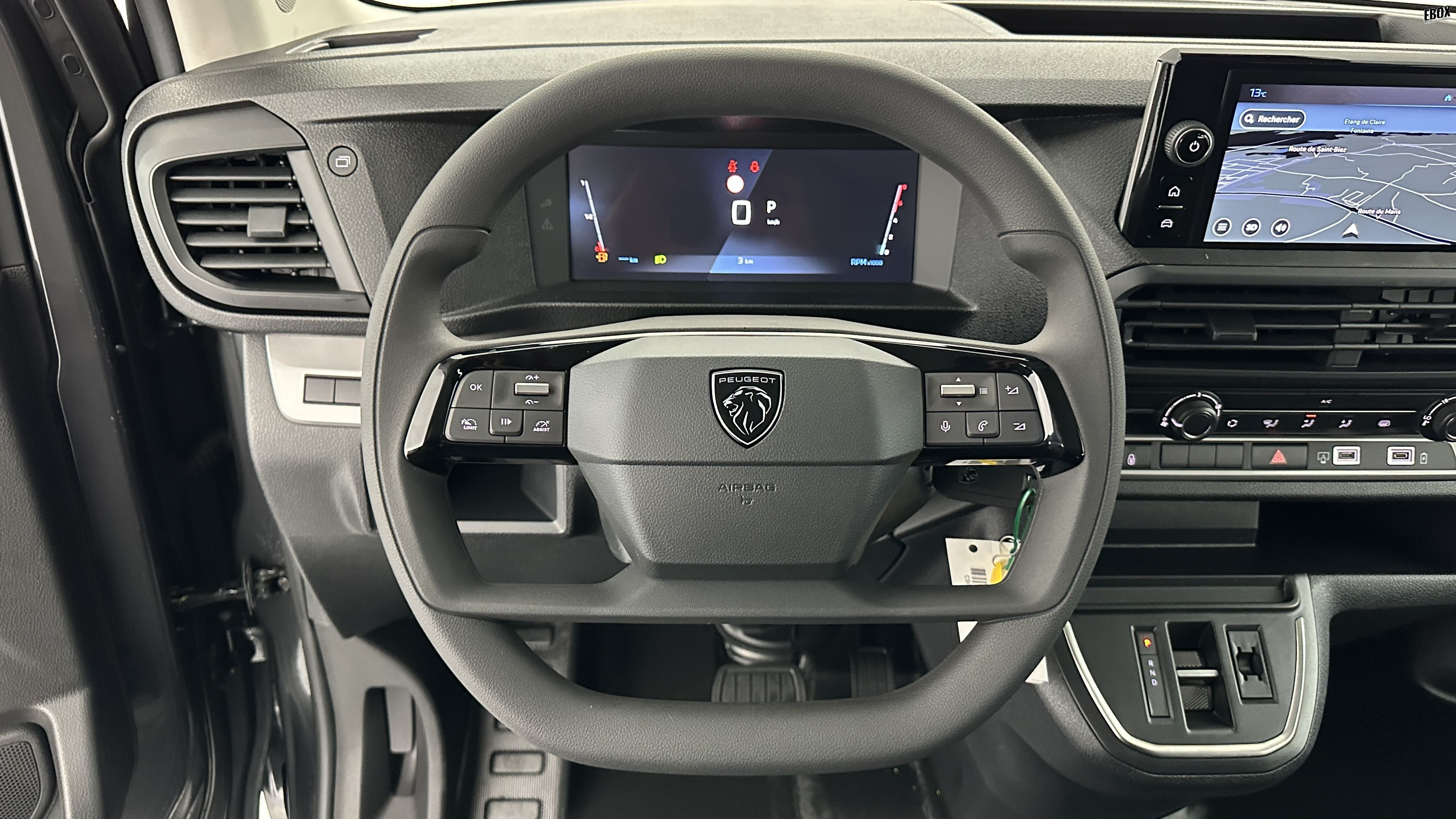 GLI00010256_p53 - PEUGEOT - EXPERT CA - 2025 - photo 10