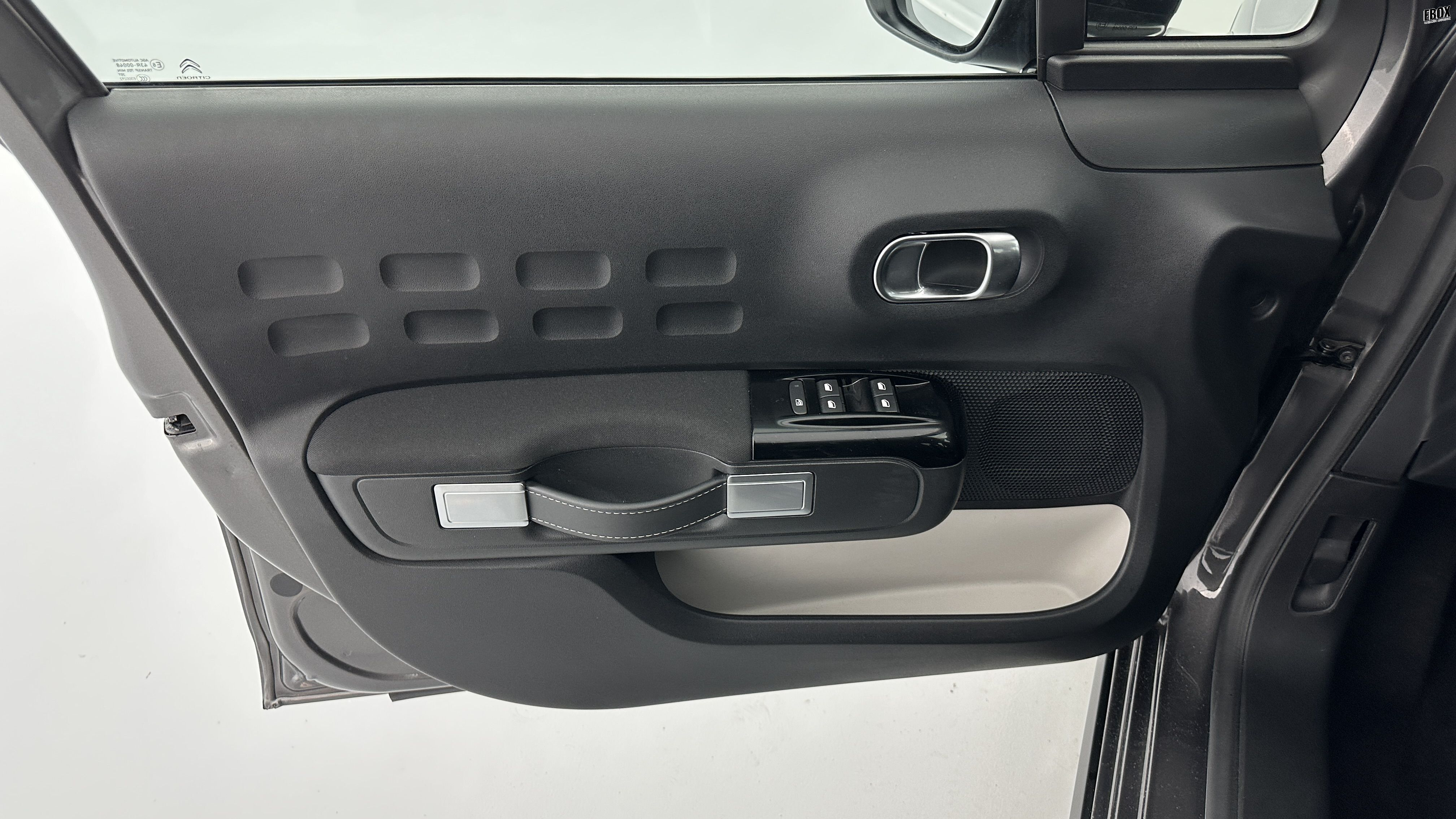 GLI00009847_p53 - CITROEN - C3 - 2024 - photo 12