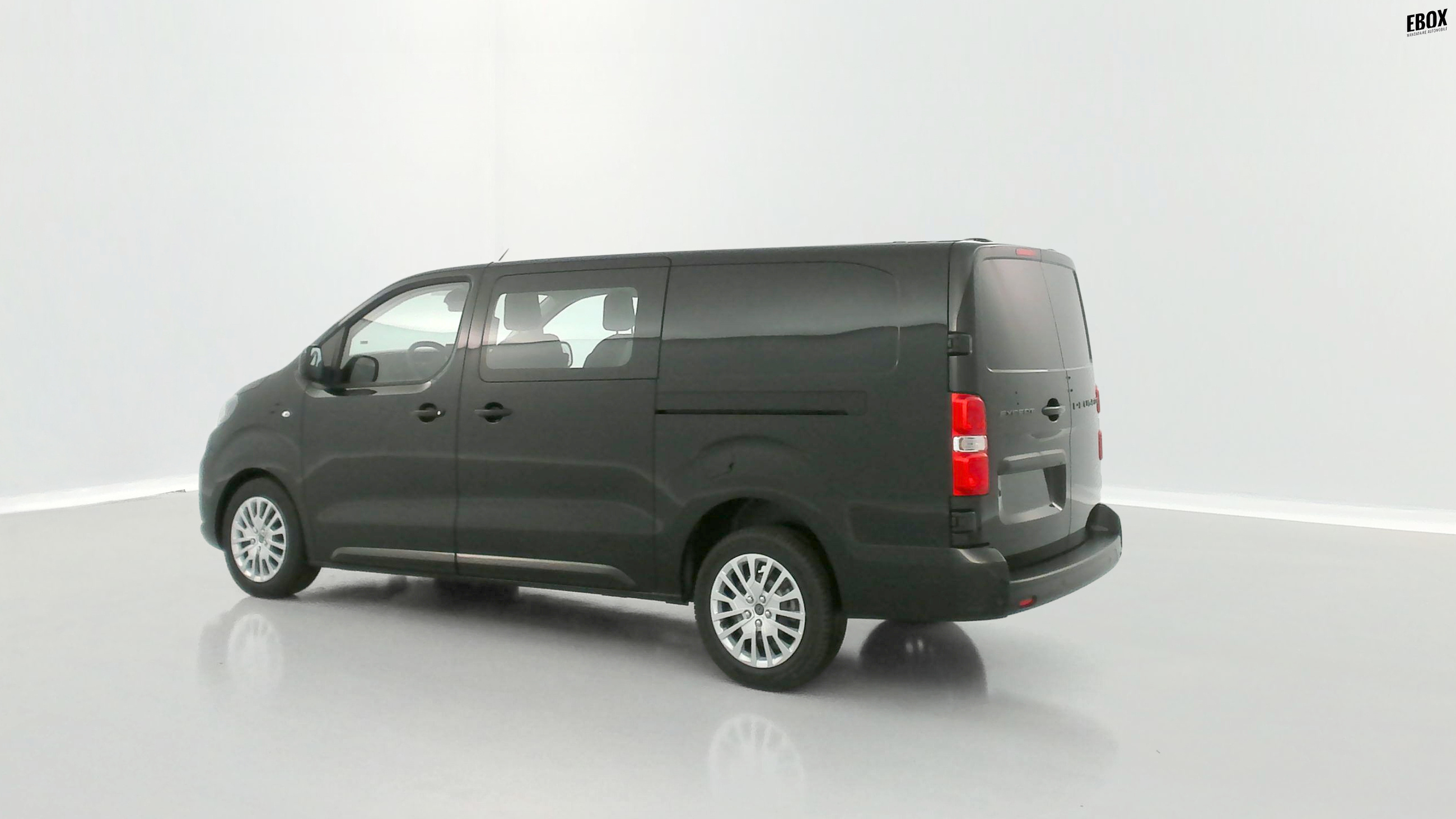 GLI00010628_p53 - PEUGEOT - EXPERT CA - 2025 - photo 21