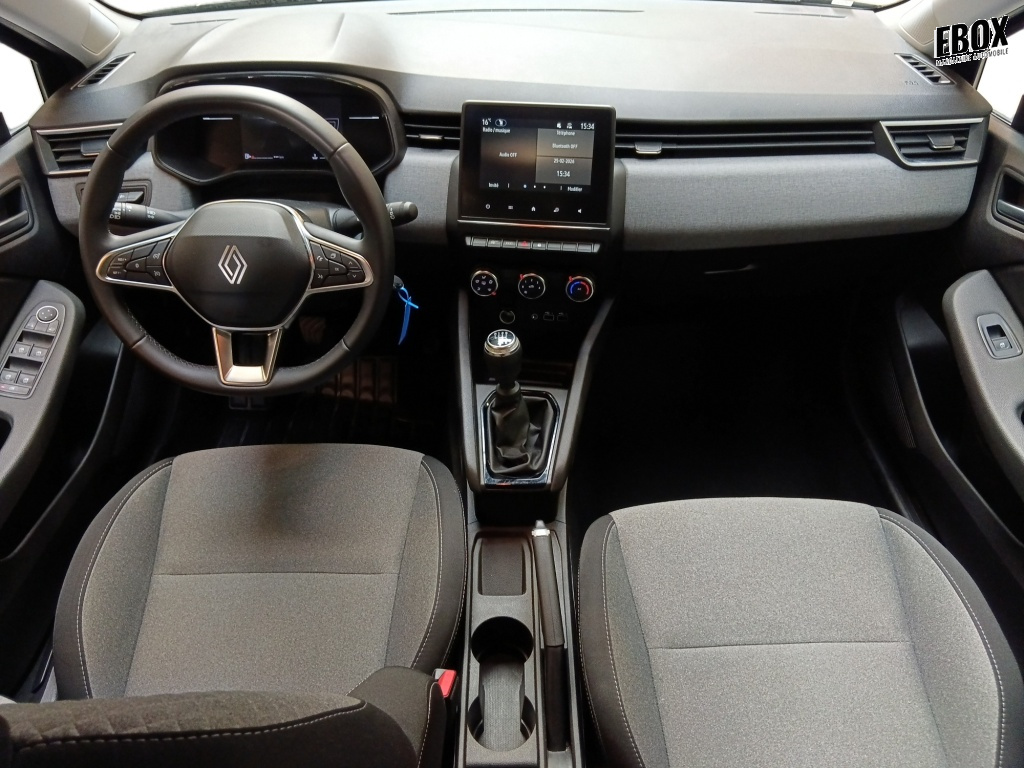 71399_p51 - RENAULT - CLIO - 2025 - photo 12