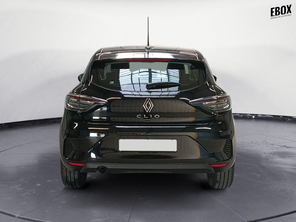 71399_p51 - RENAULT - CLIO - 2025 - photo 4