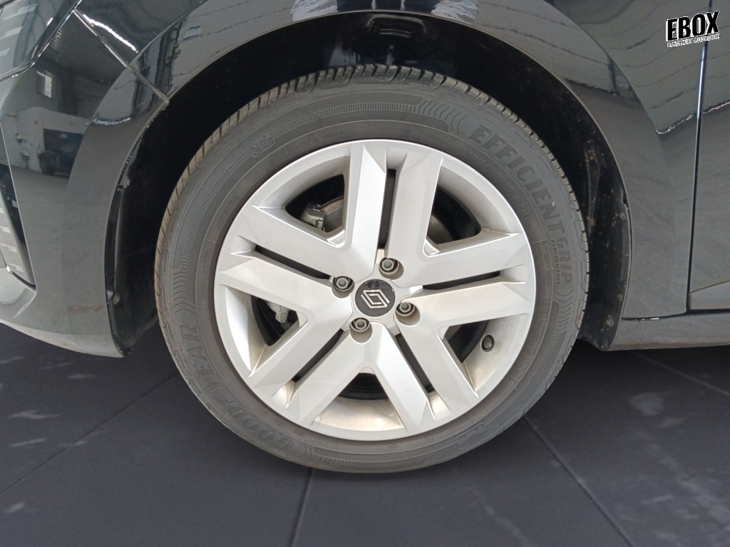 71399_p51 - RENAULT - CLIO - 2025 - photo 9