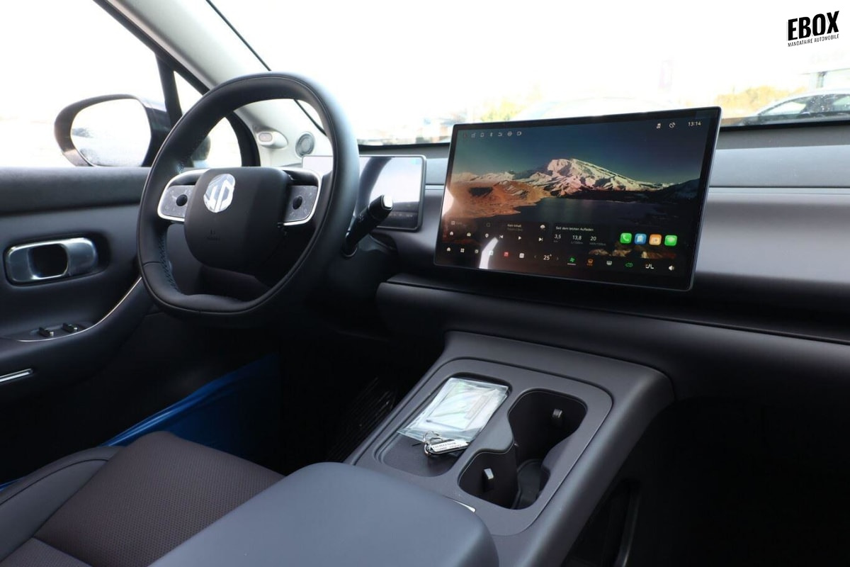 369689_p2 - LEAPMOTOR - C10 - 2025 - photo 9