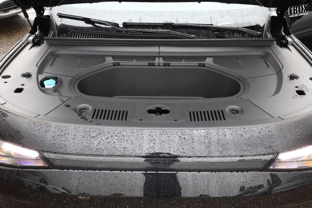 369690_p2 - LEAPMOTOR - C10 - 2025 - photo 7