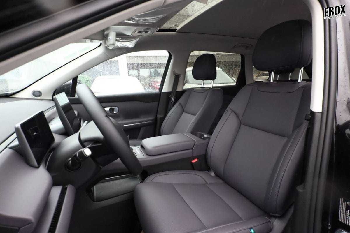 371106_p2 - LEAPMOTOR - C10 - 2025 - photo 5