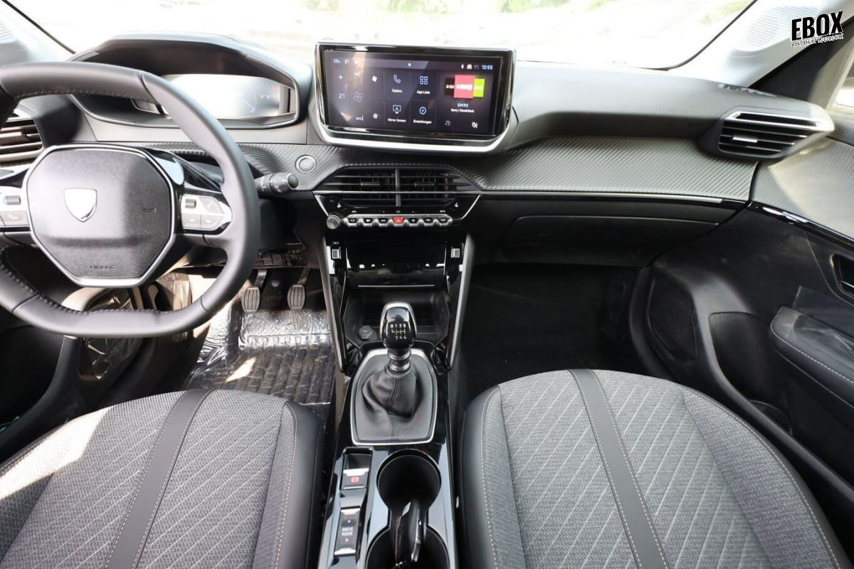 369054_p2 - PEUGEOT - 208 - 2025 - photo 8