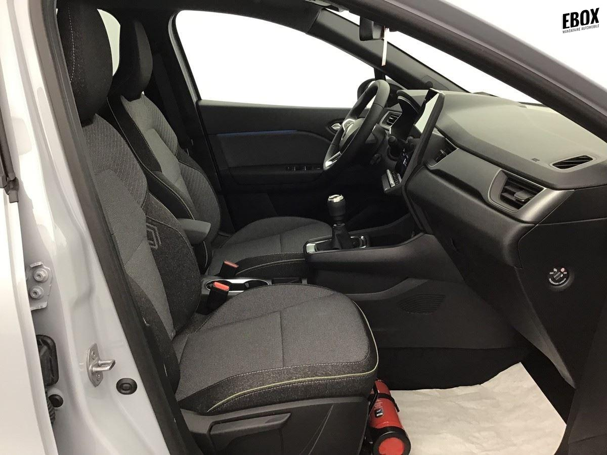 369833_p2 - RENAULT - CAPTUR - 2025 - photo 6