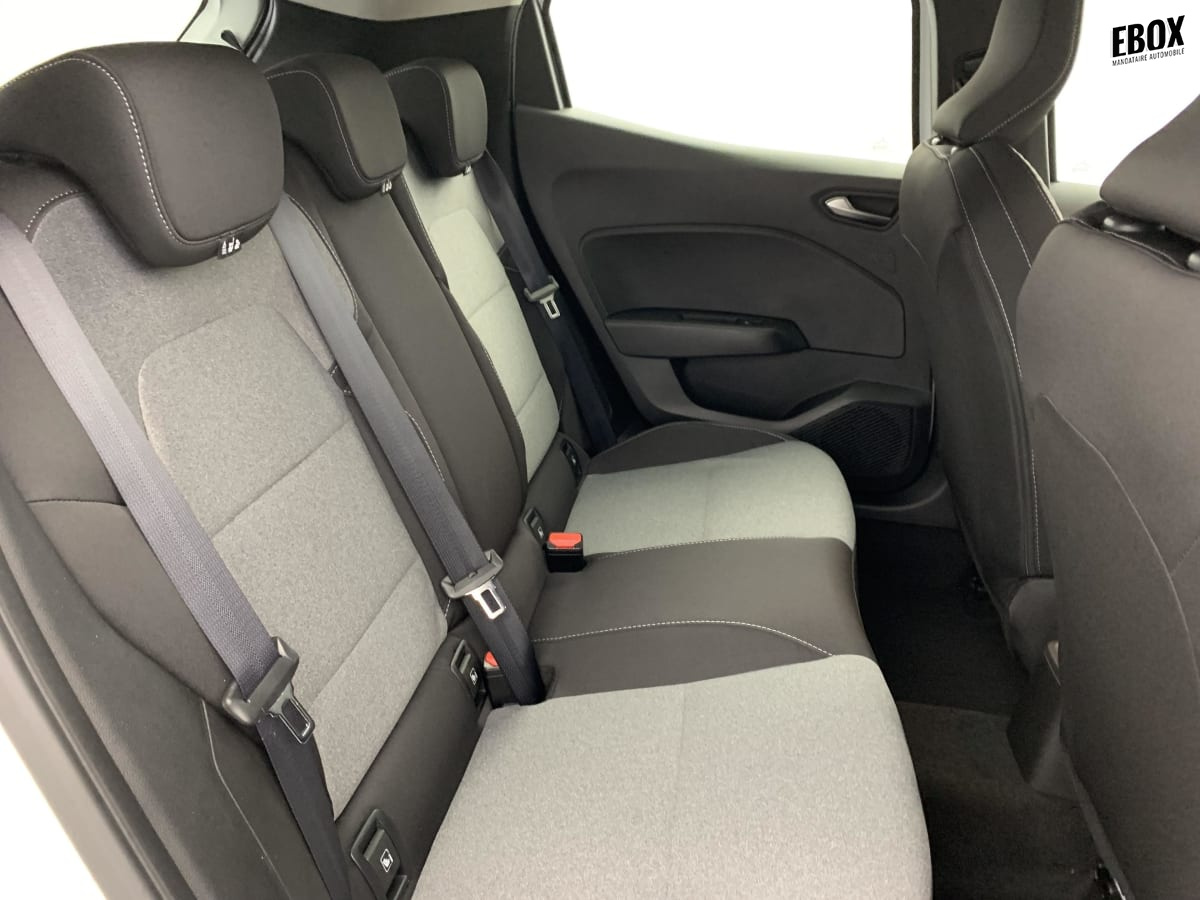 365302_p2 - RENAULT - CLIO 5 - 2025 - photo 10