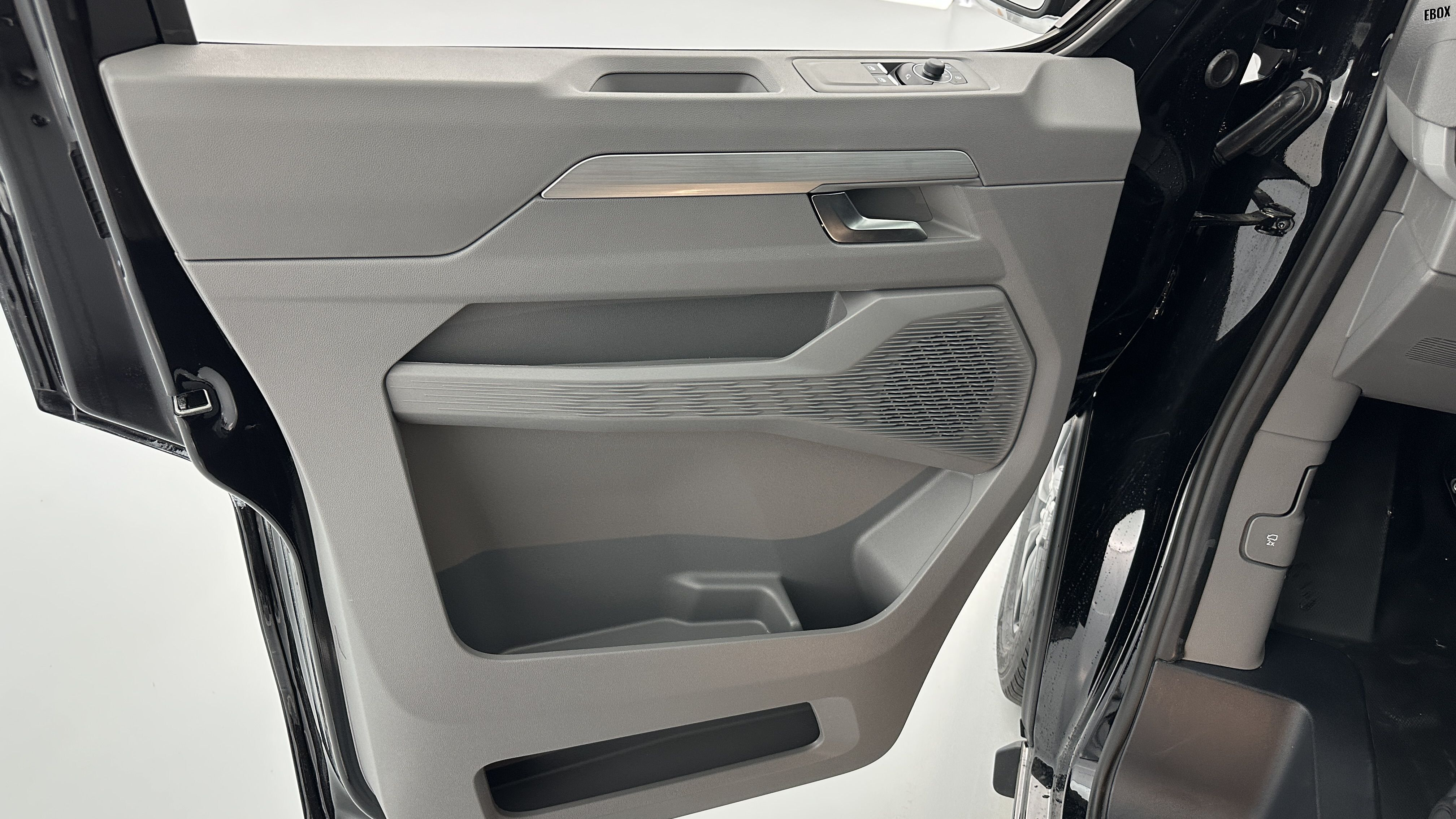 GLI00007501_p53 - VOLKSWAGEN - TRANSPORTER PROCAB - 2025 - photo 12