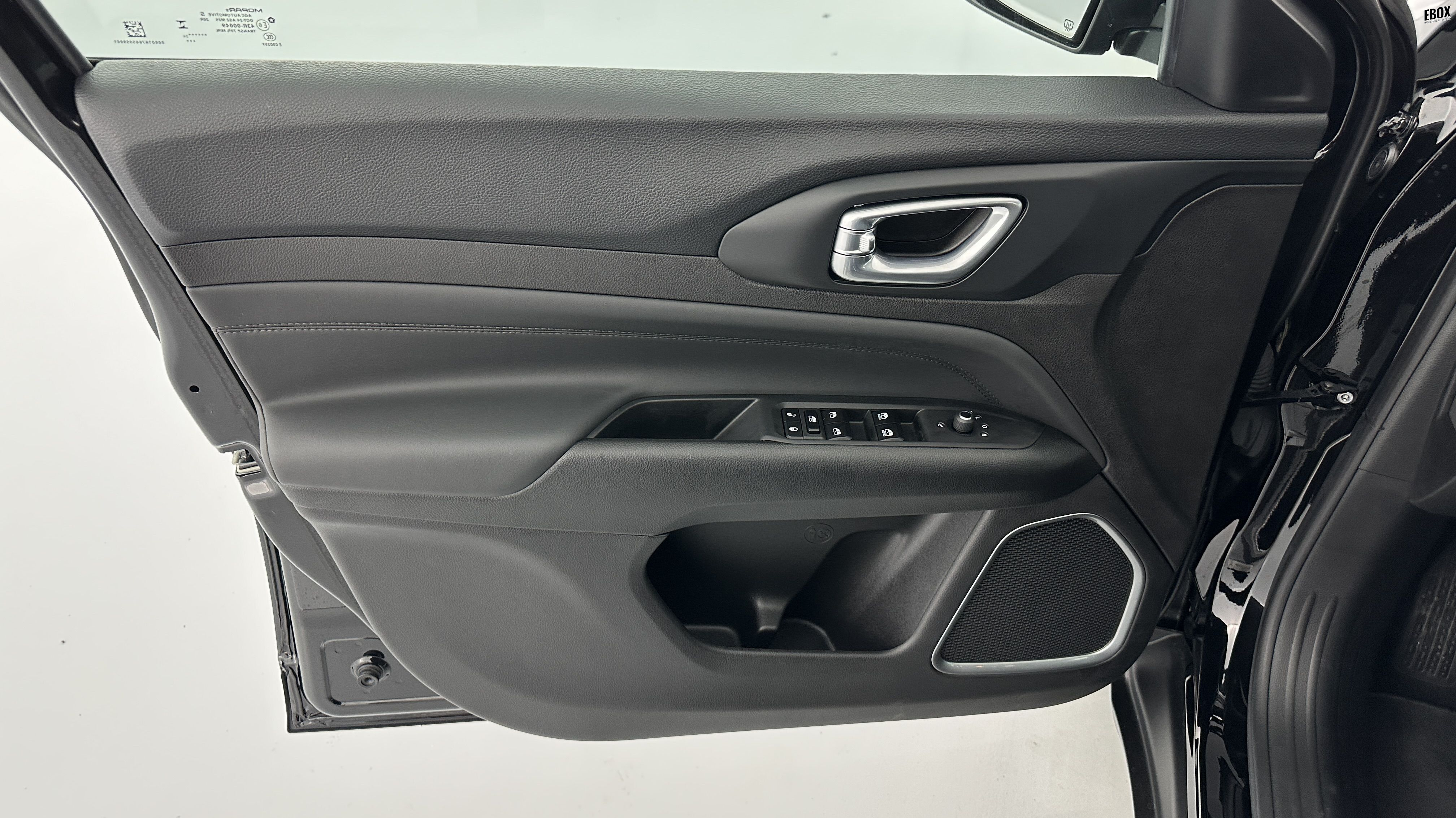 GLI00011020_p53 - JEEP - COMPASS - 2024 - photo 12