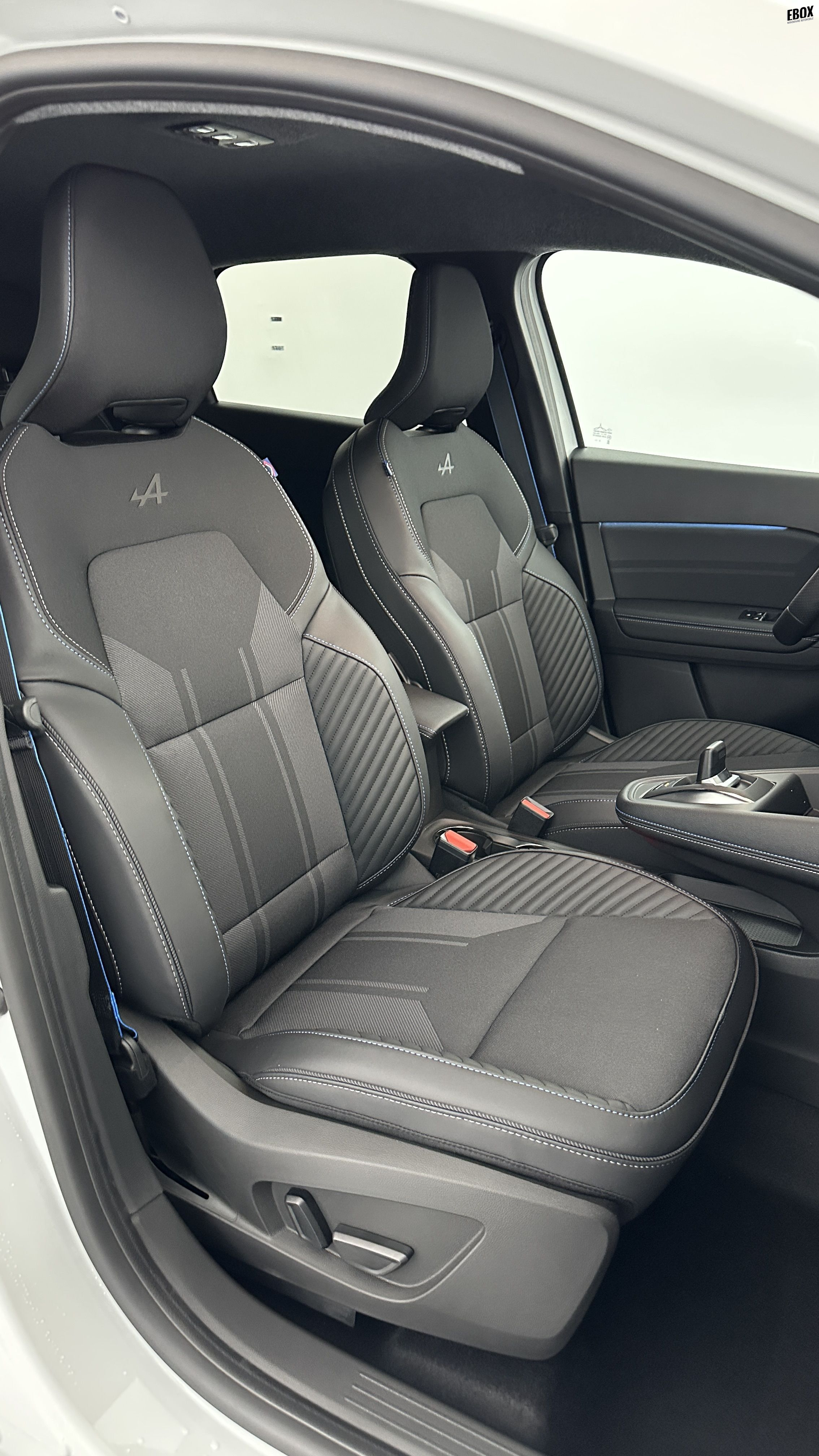 GLI00009597_p53 - RENAULT - SYMBIOZ - 2025 - photo 17