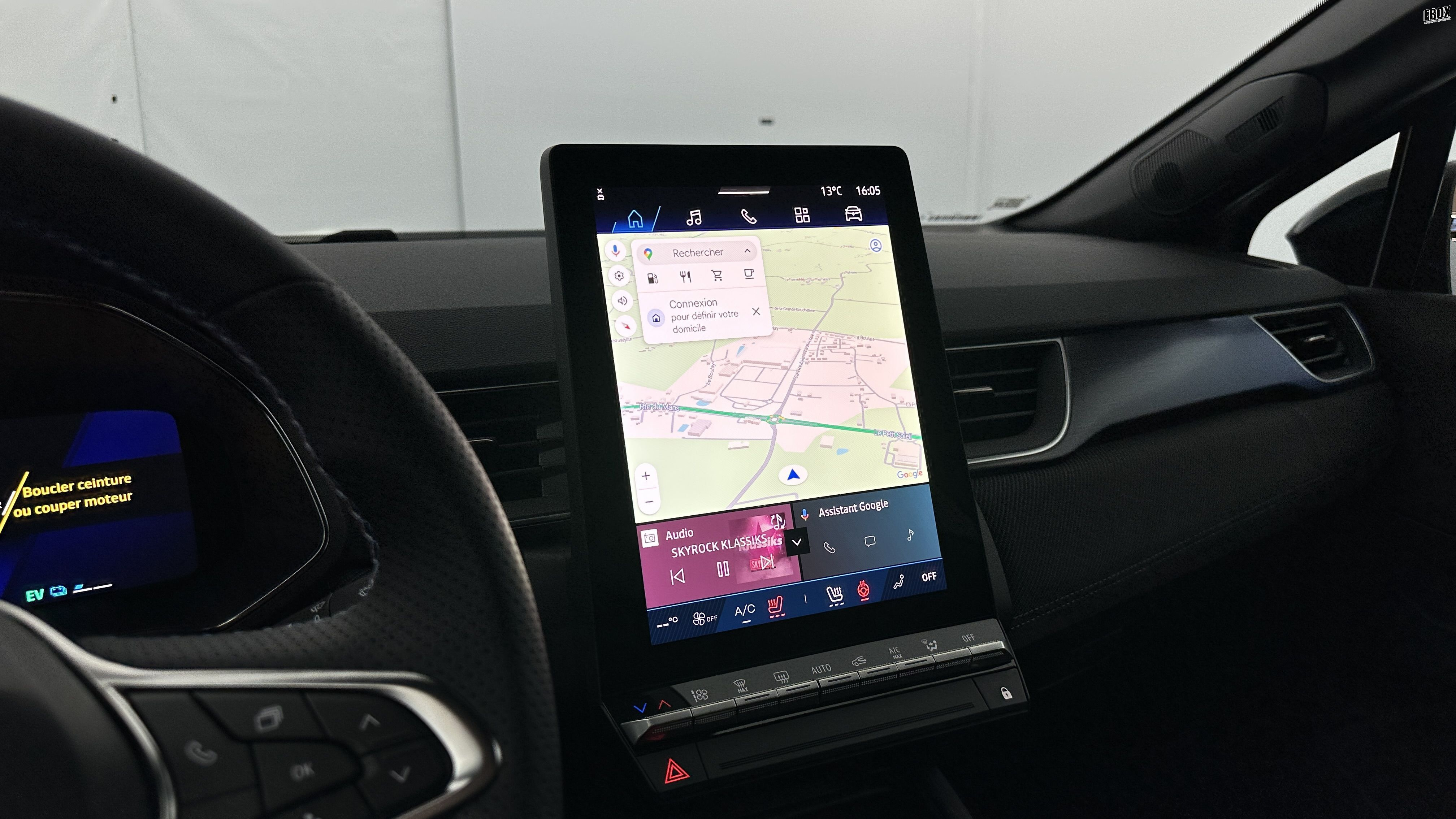 GLI00009597_p53 - RENAULT - SYMBIOZ - 2025 - photo 18