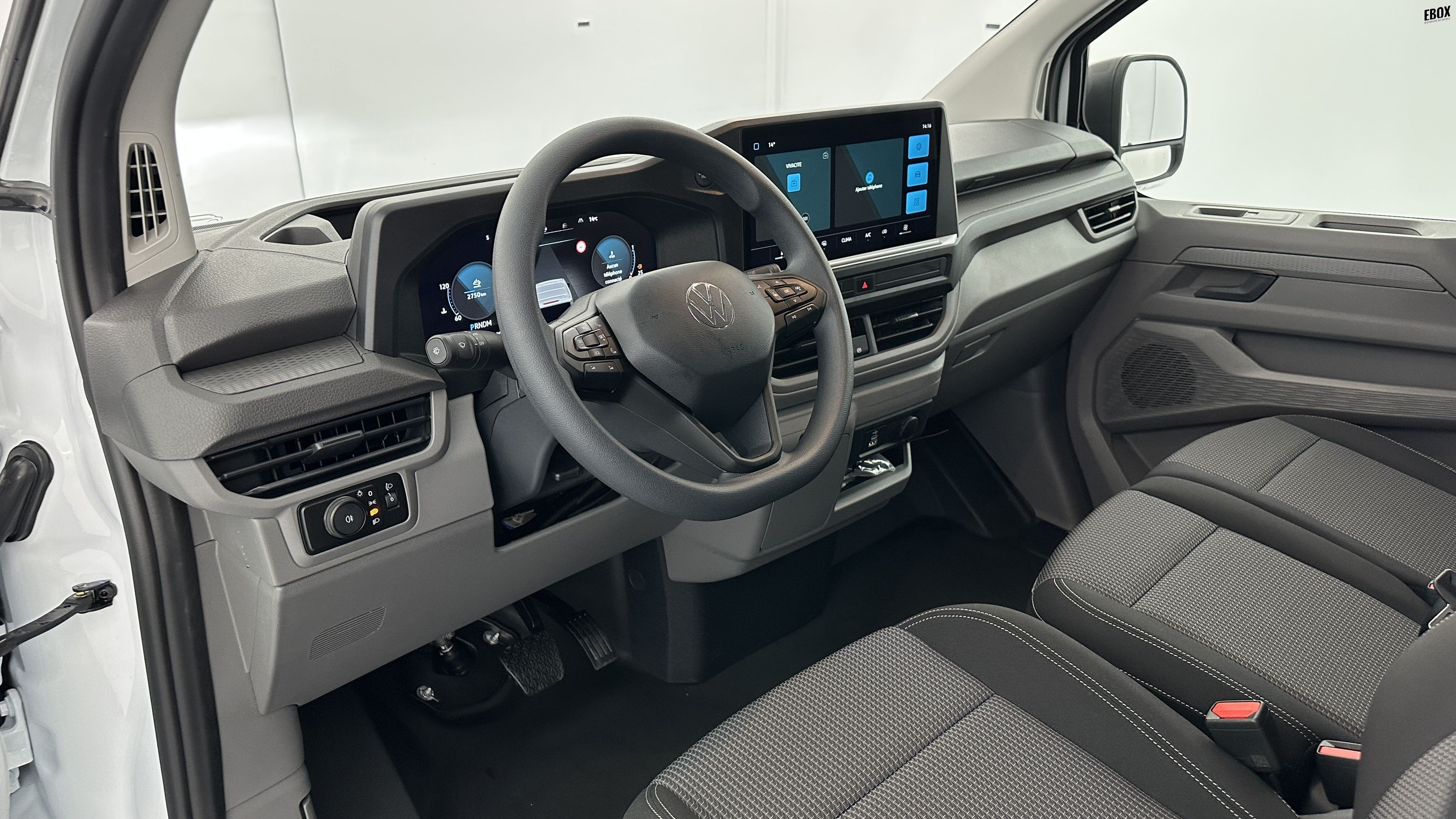 GLI00007686_p53 - VOLKSWAGEN - TRANSPORTER - 2025 - photo 6