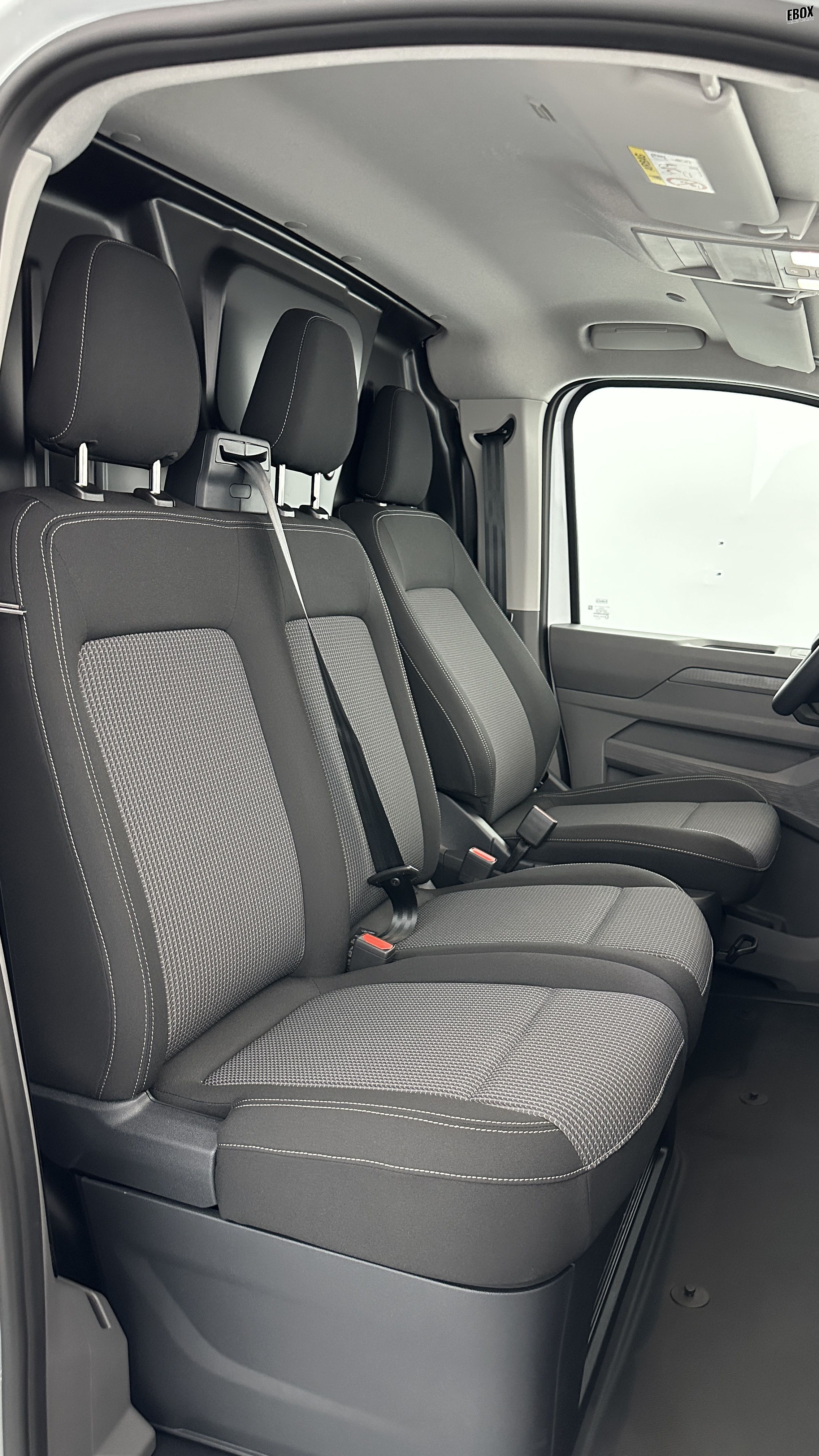 GLI00007686_p53 - VOLKSWAGEN - TRANSPORTER - 2025 - photo 13