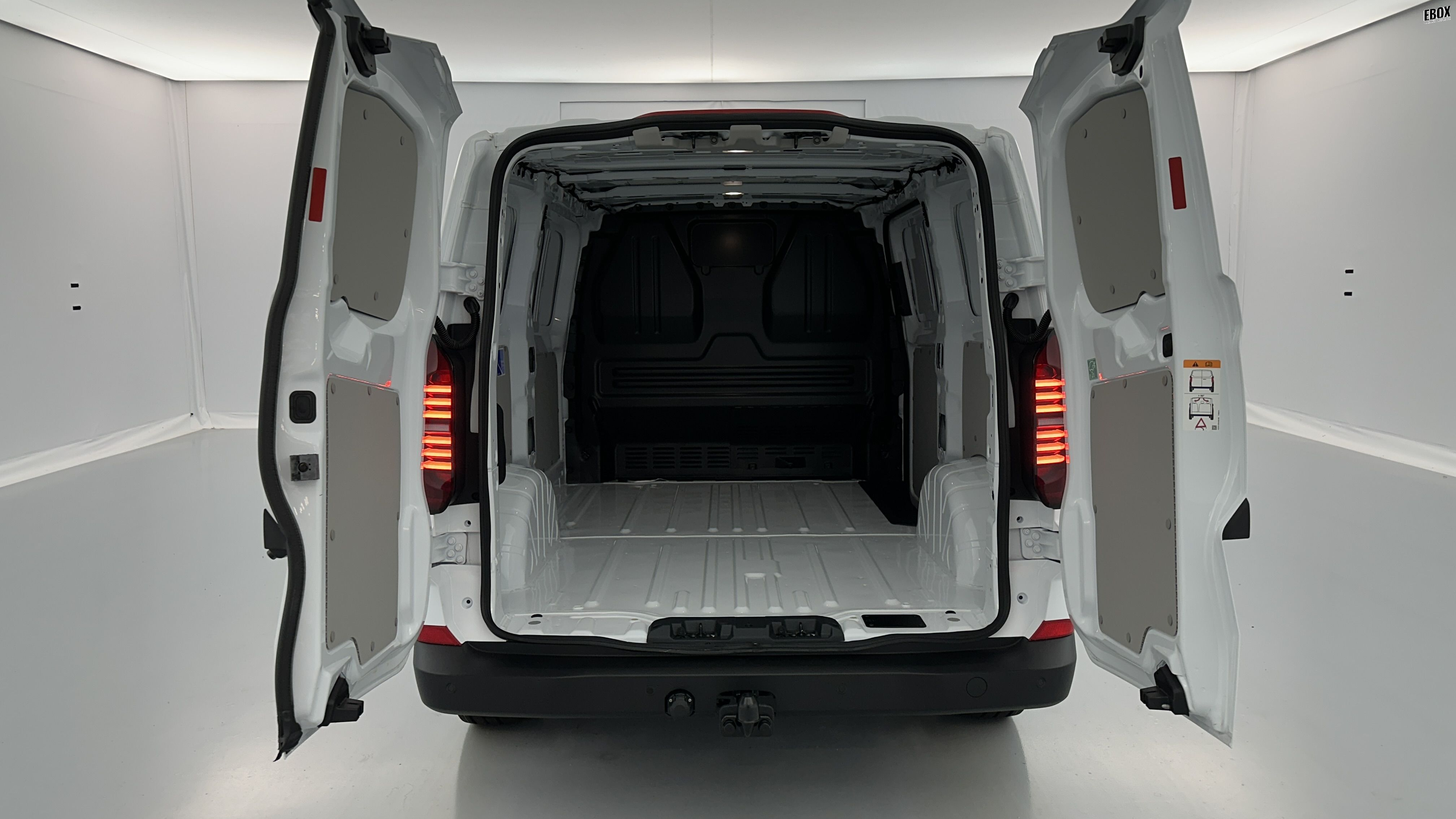 GLI00007680_p53 - VOLKSWAGEN - TRANSPORTER - 2025 - photo 9