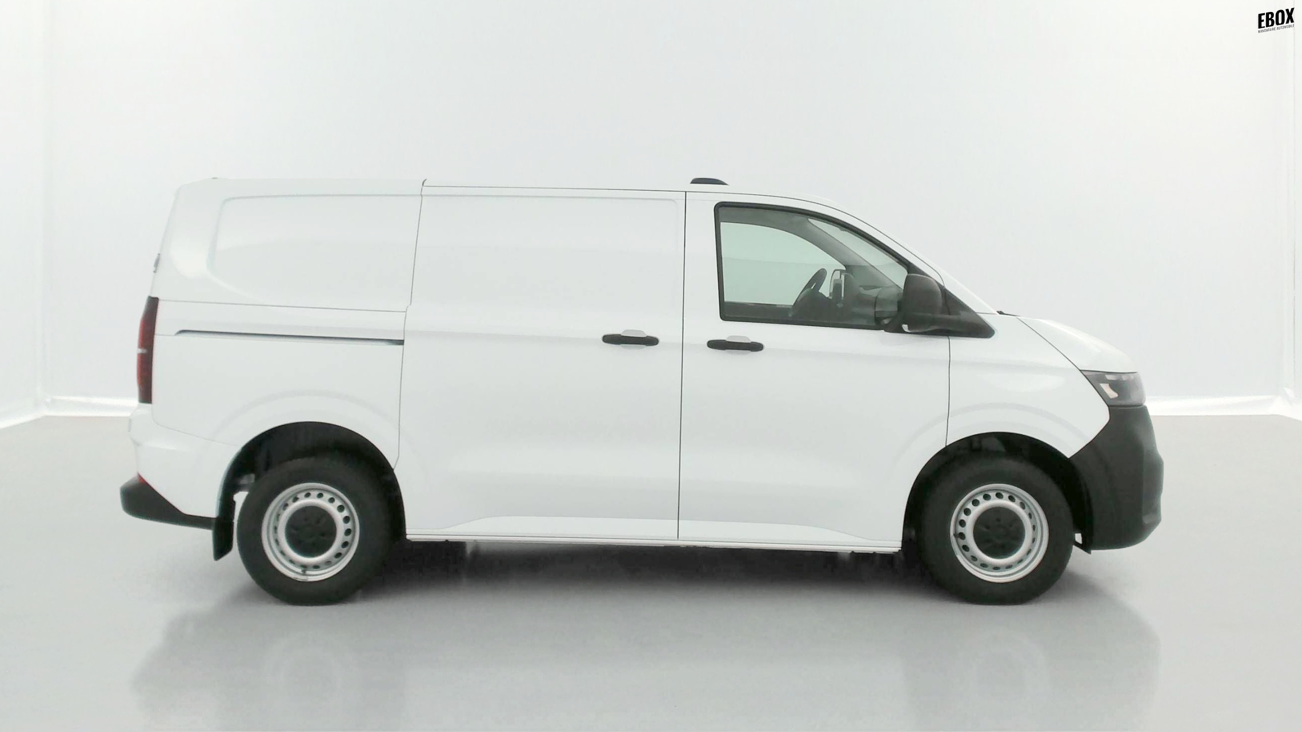 GLI00007680_p53 - VOLKSWAGEN - TRANSPORTER - 2025 - photo 20