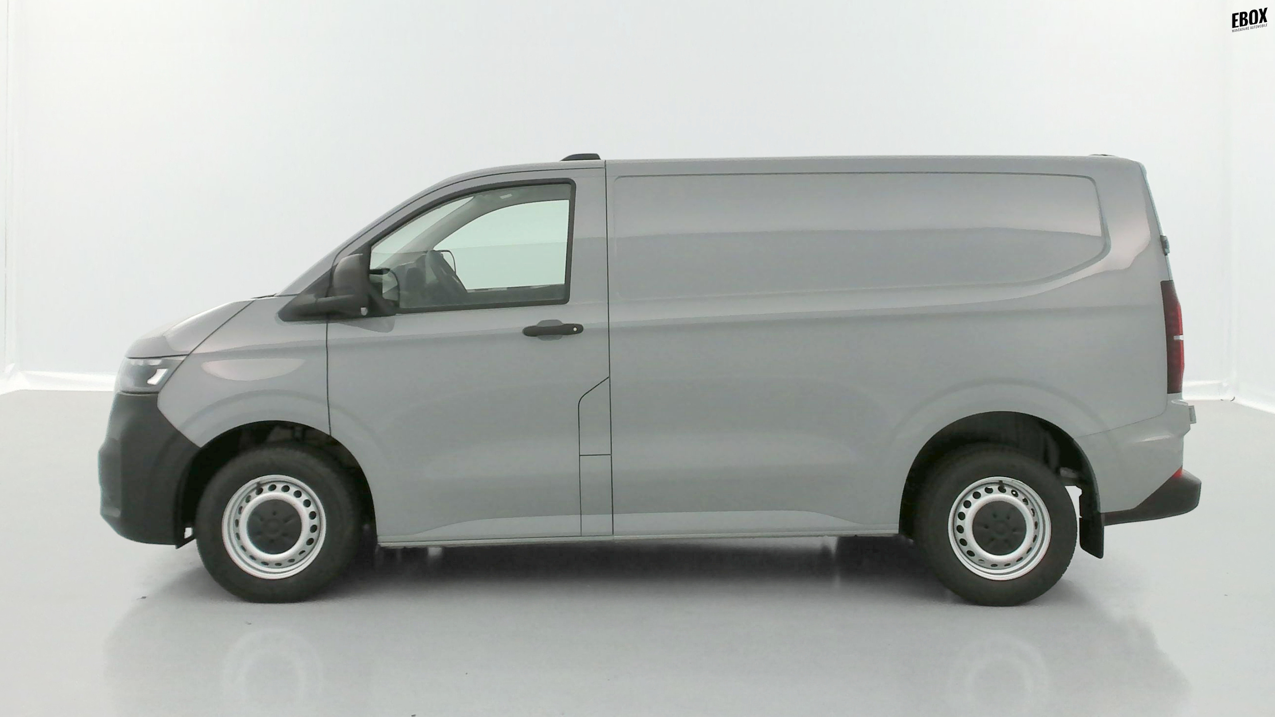 GLI00007682_p53 - VOLKSWAGEN - TRANSPORTER - 2025 - photo 4