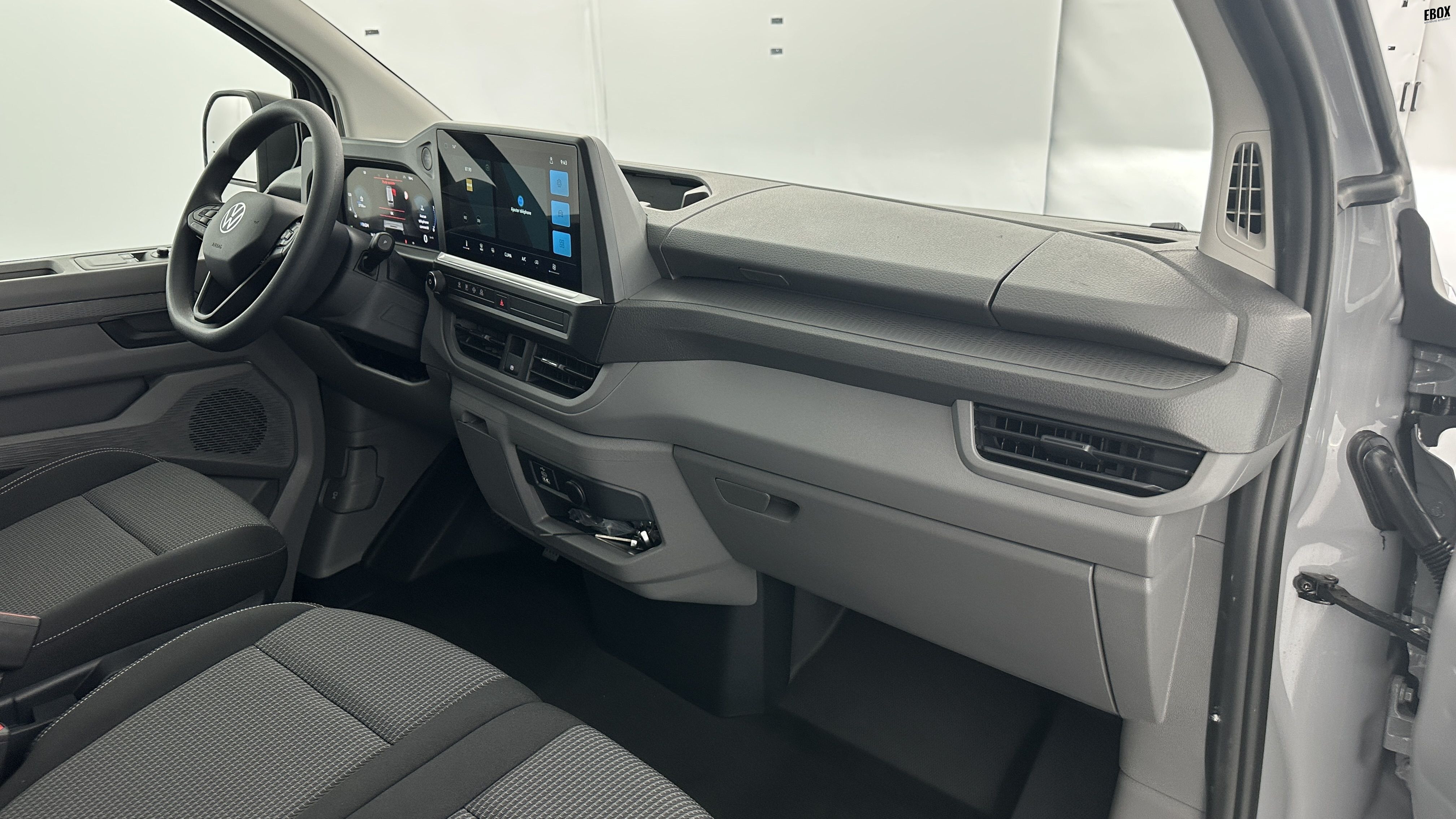 GLI00007682_p53 - VOLKSWAGEN - TRANSPORTER - 2025 - photo 7