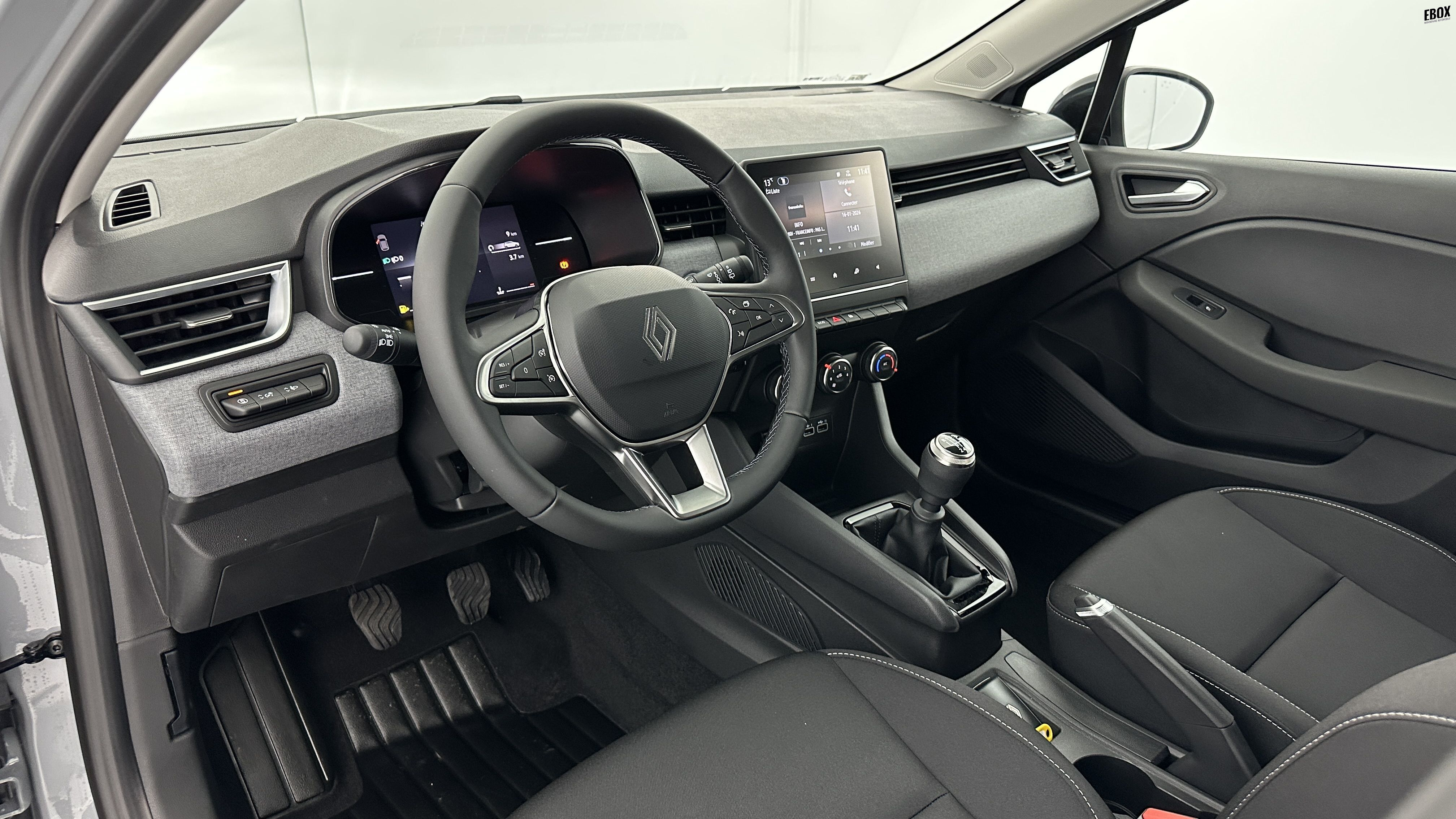 GLI00010434_p53 - RENAULT - CLIO - 2025 - photo 6