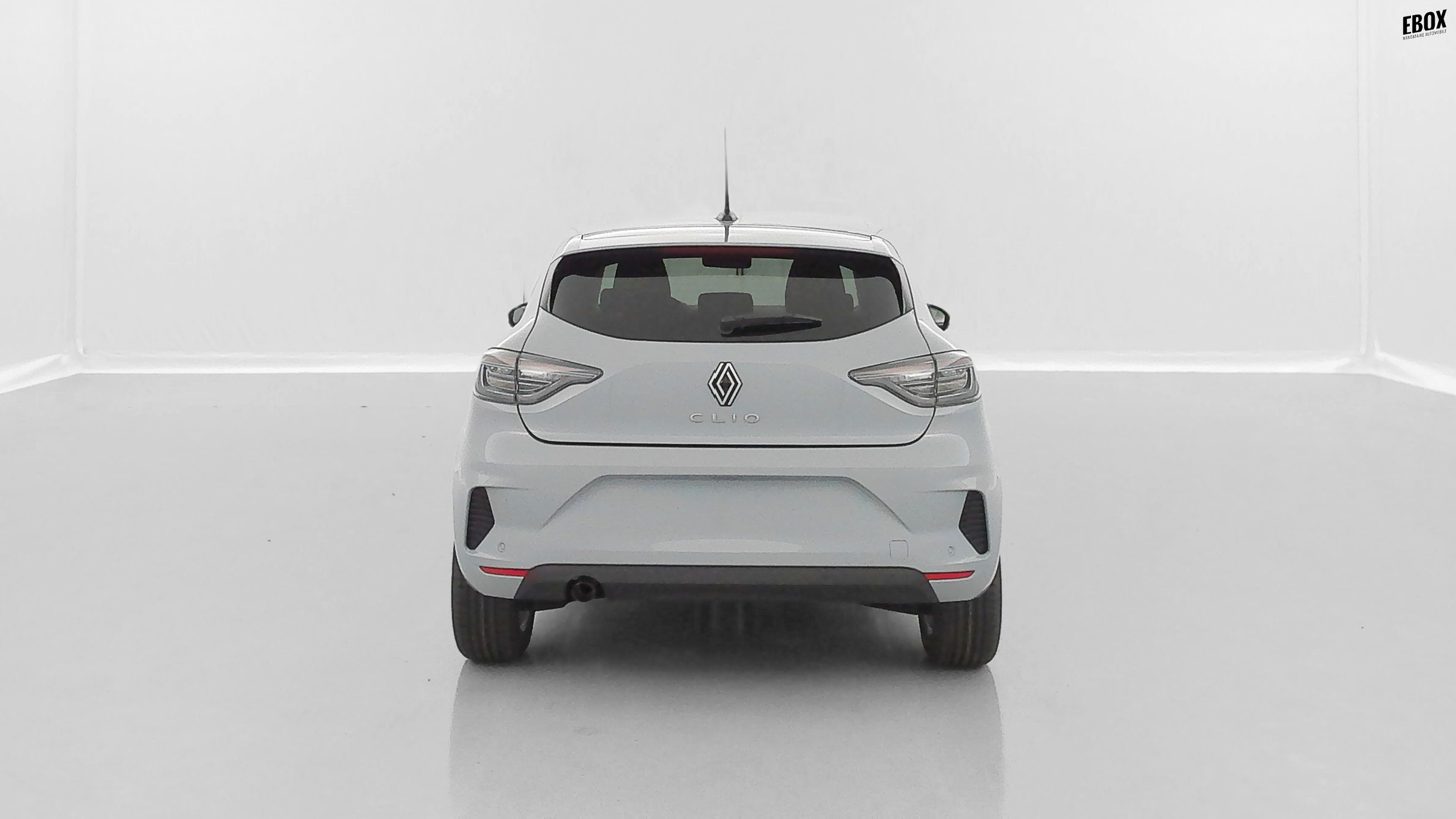 GLI00010434_p53 - RENAULT - CLIO - 2025 - photo 21