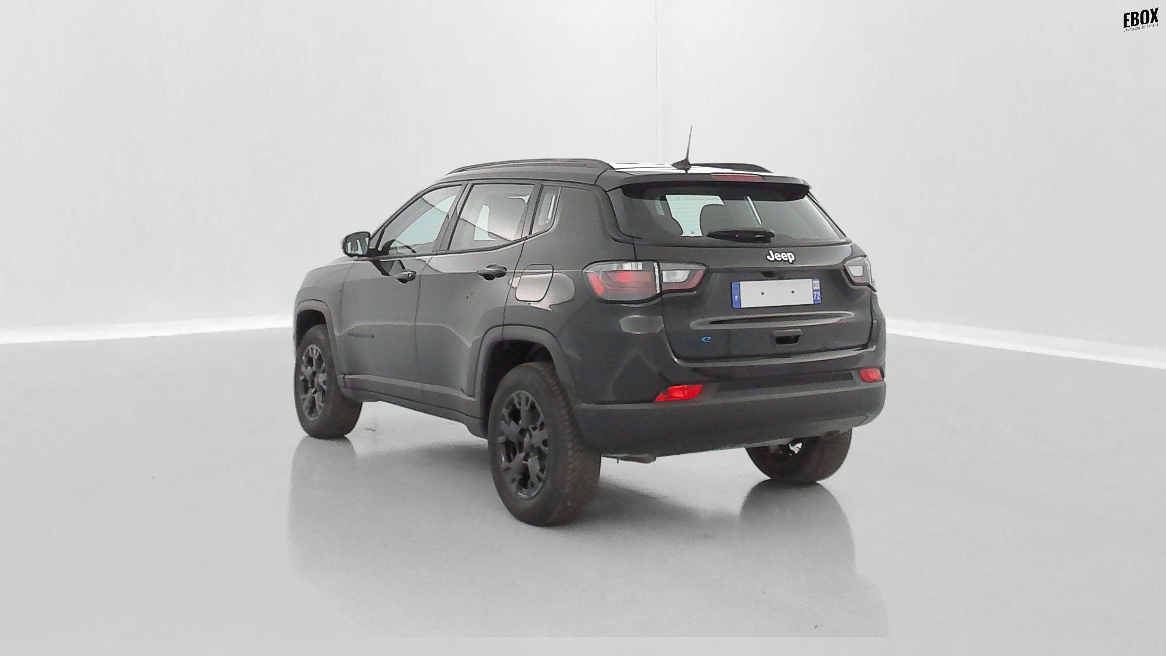 GLI00011021_p53 - JEEP - COMPASS - 2024 - photo 5