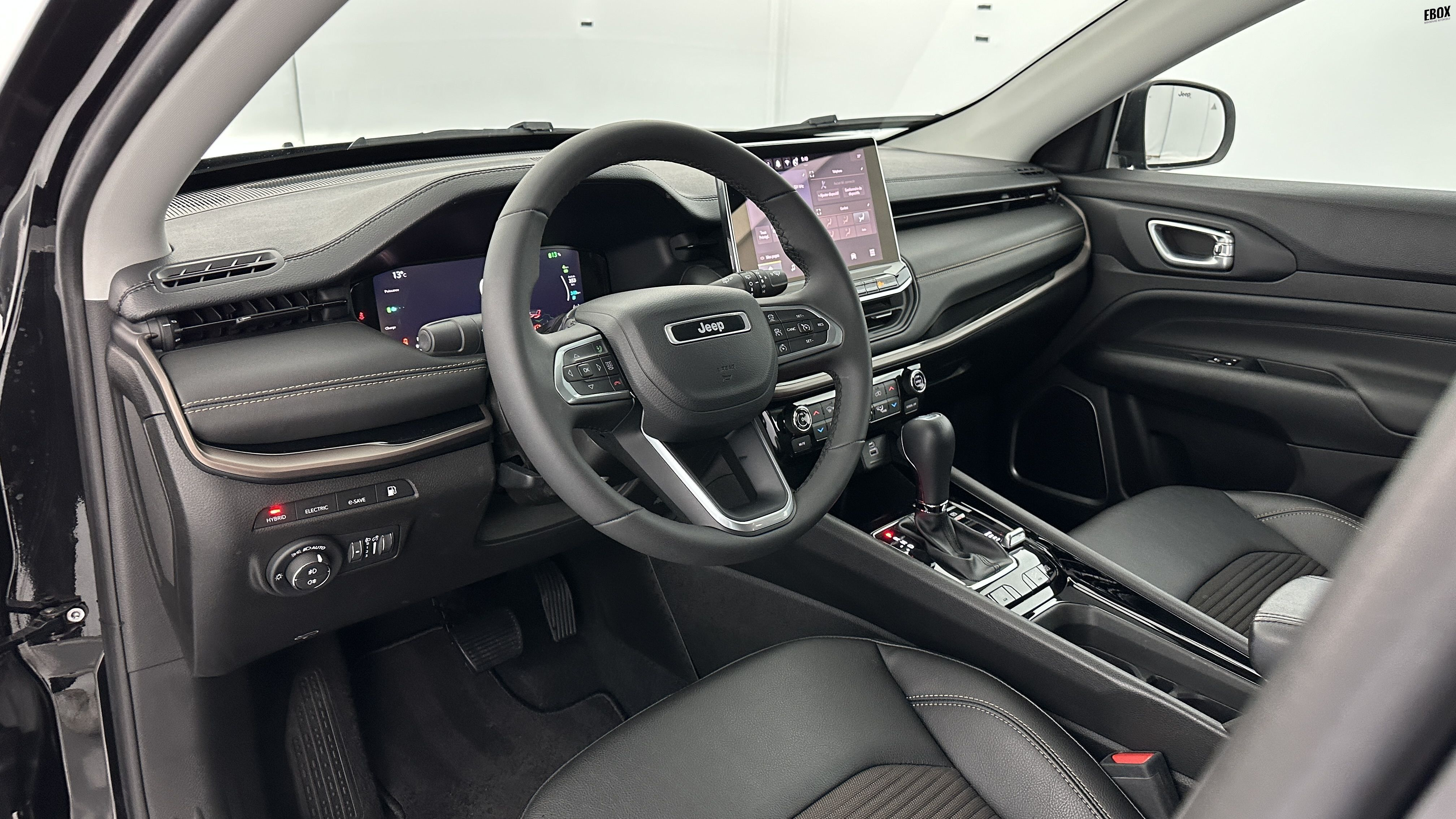 GLI00011020_p53 - JEEP - COMPASS - 2024 - photo 6