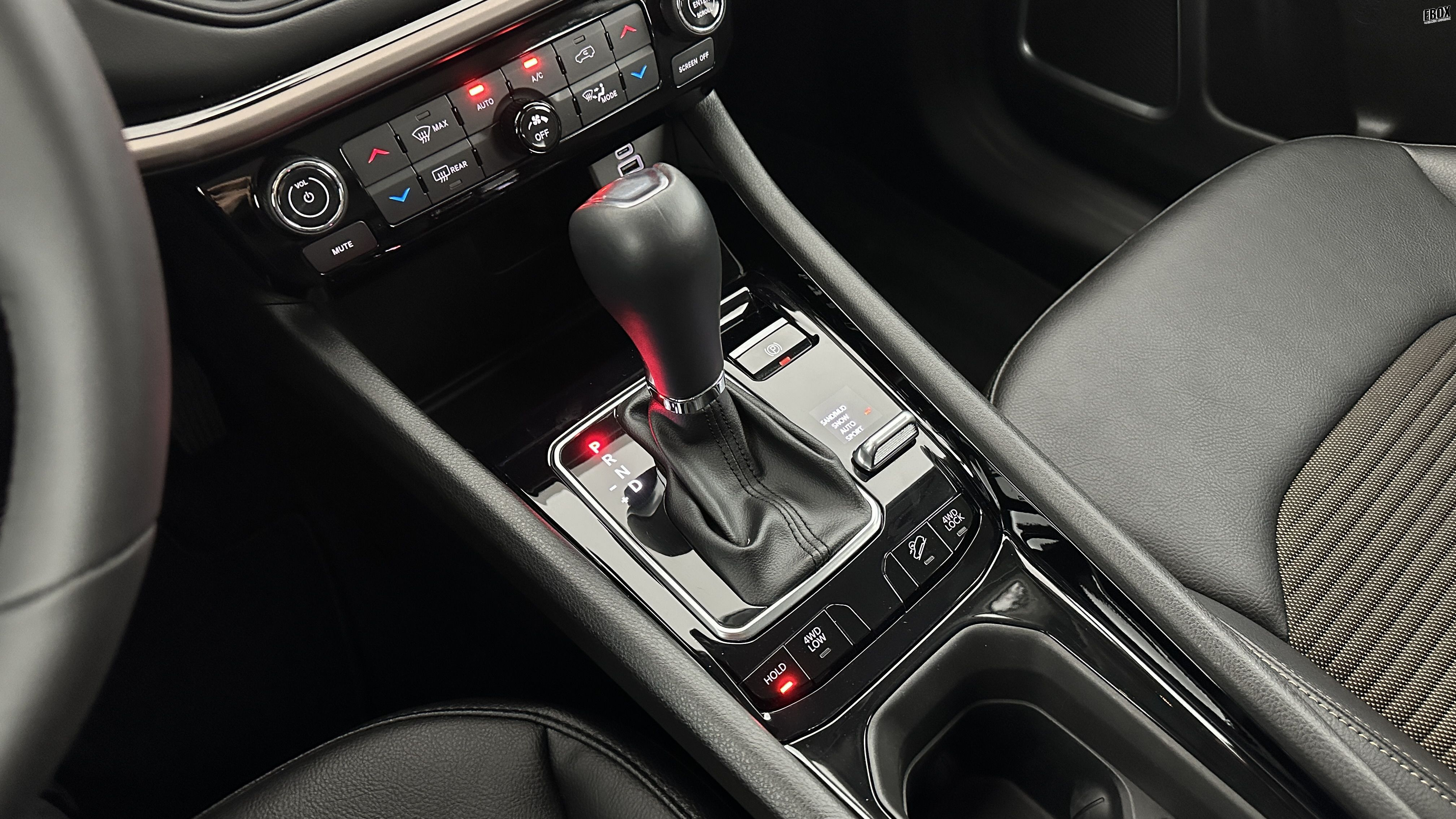 GLI00011020_p53 - JEEP - COMPASS - 2024 - photo 16